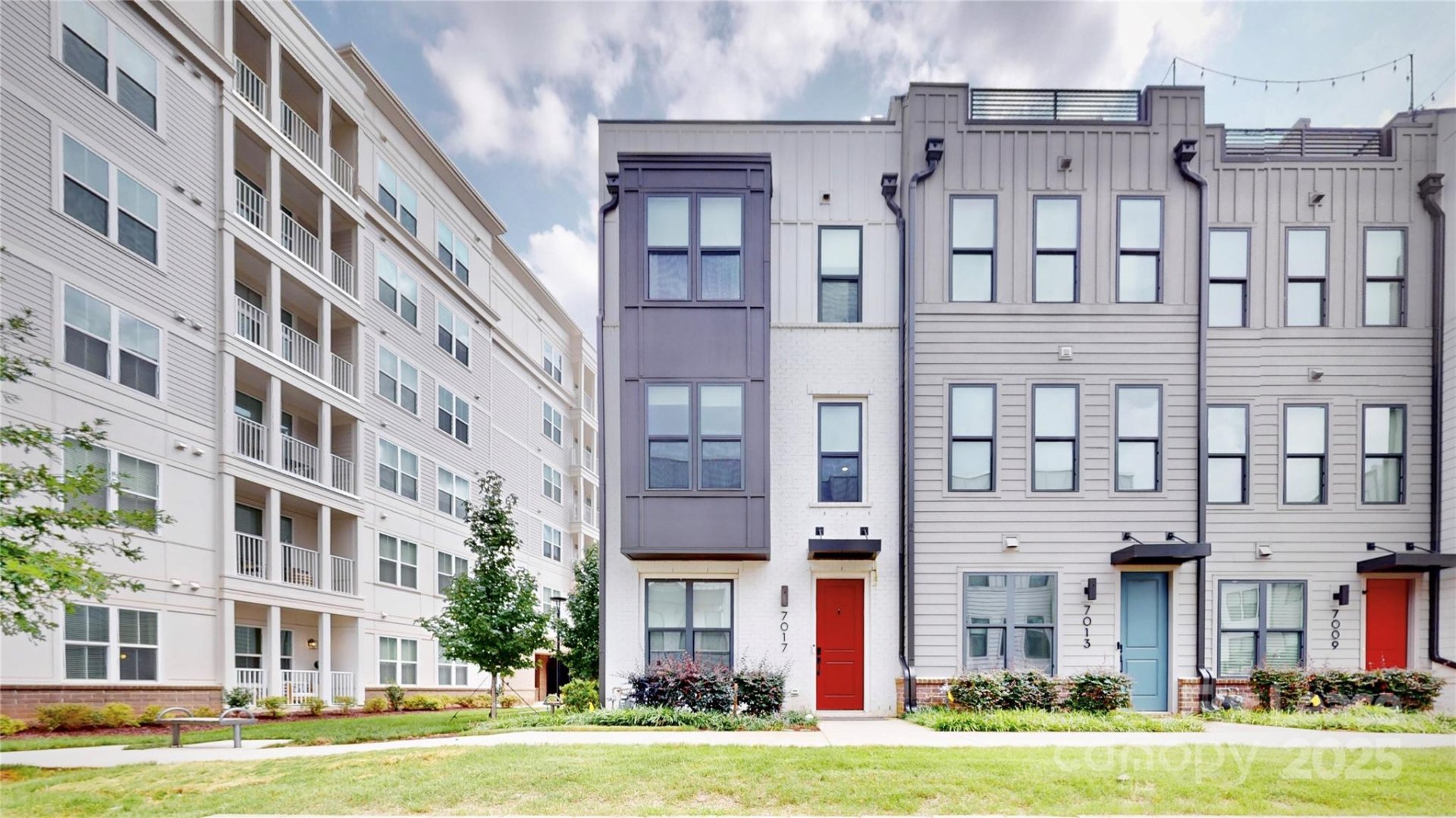 Property image 1 at 7017 Louie Lane, Charlotte, NC 28203