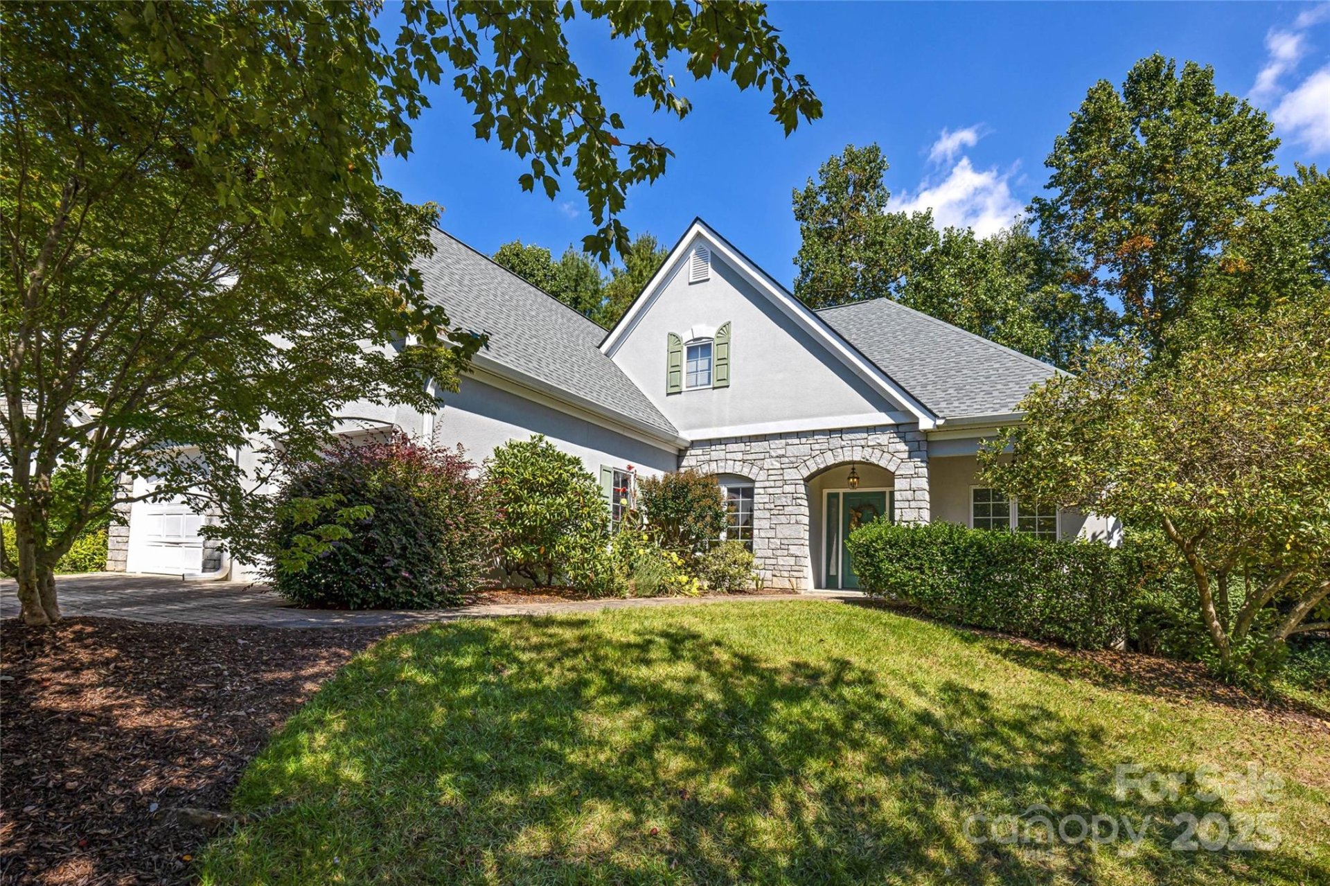 Property at 28 Clovelly Way, Asheville, NC 28803