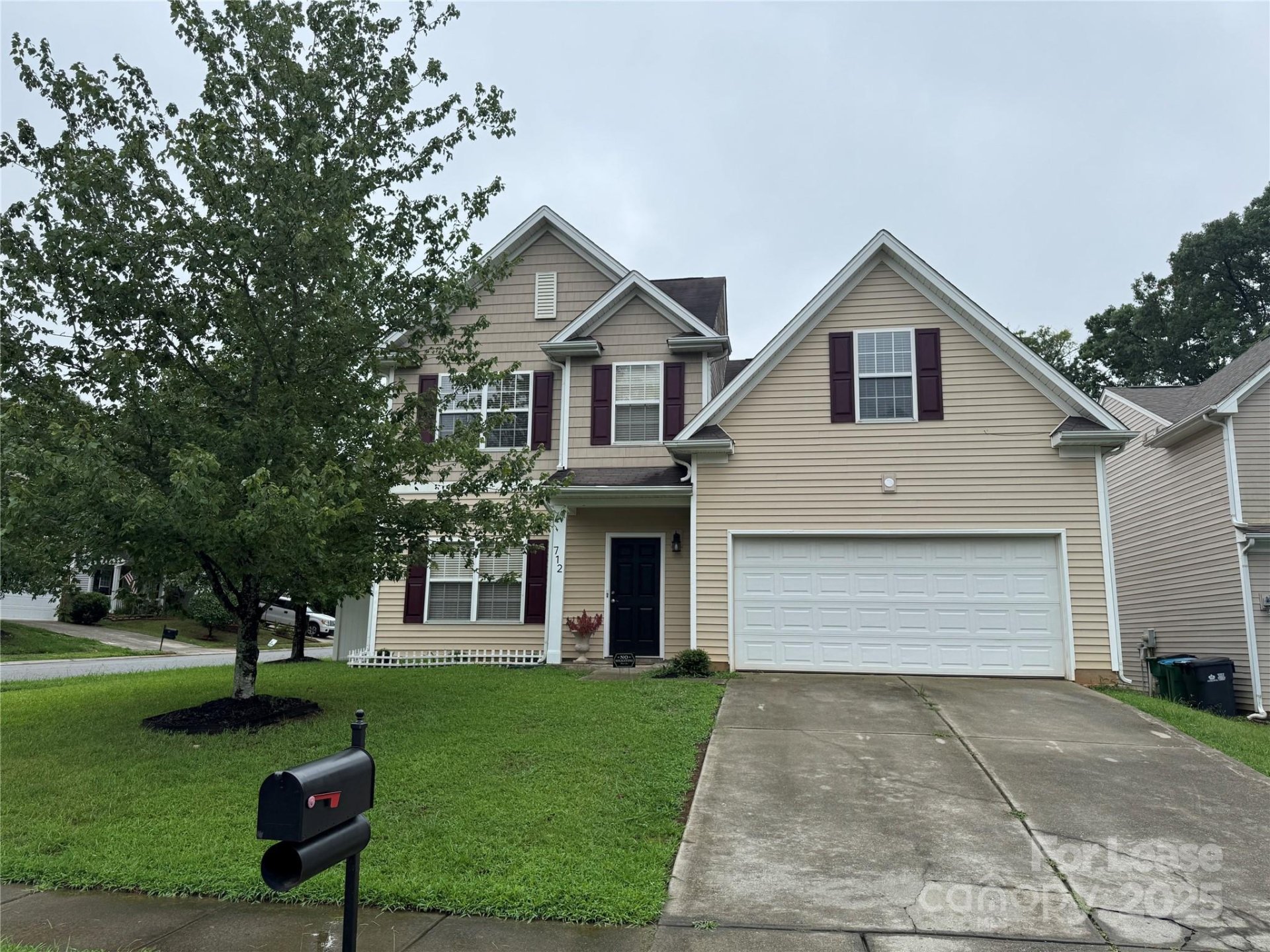 712 Harrier Road
