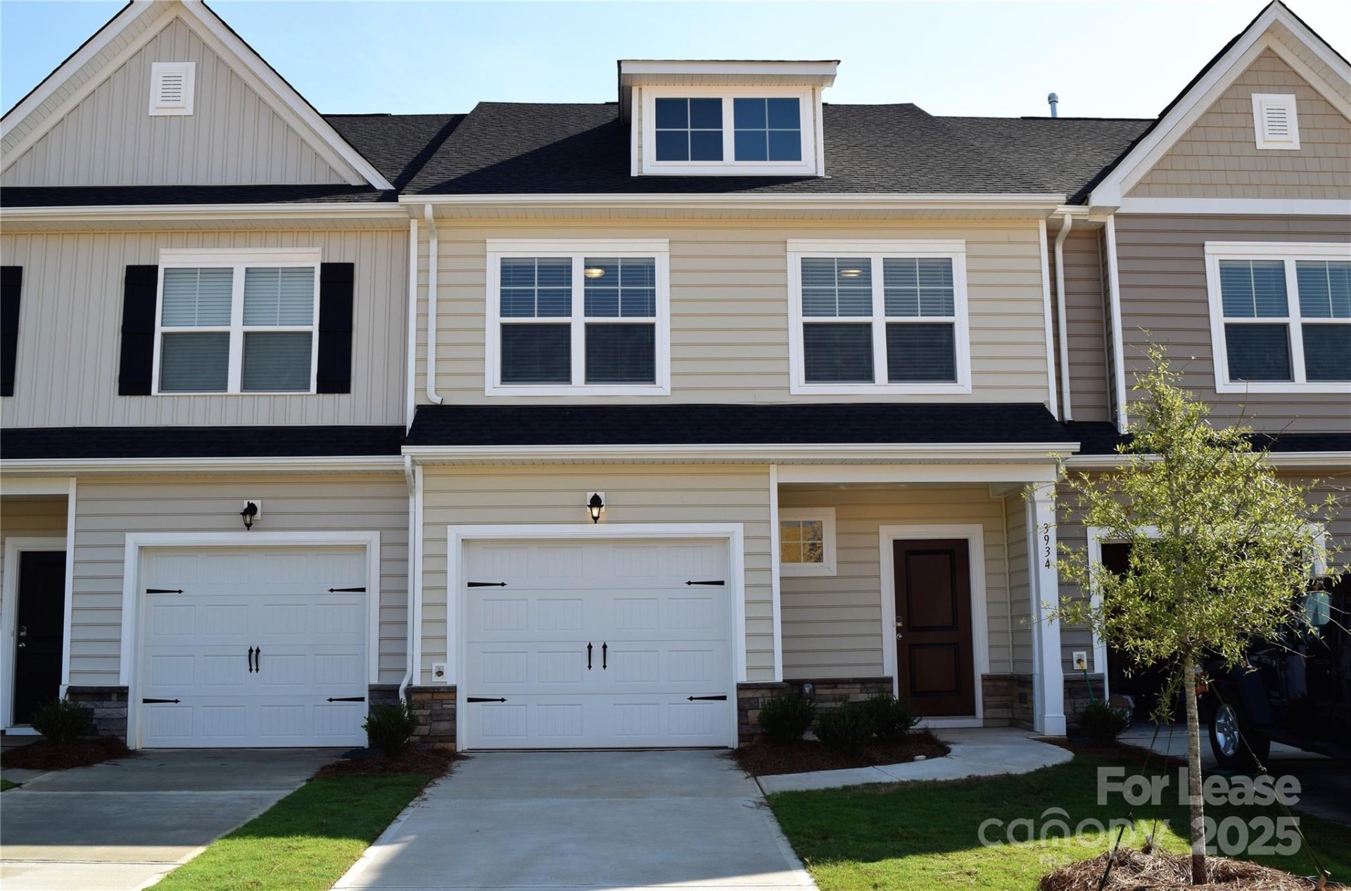 Property image 1 at 3934 Townes Boulevard, Sherrills Ford, NC 29682