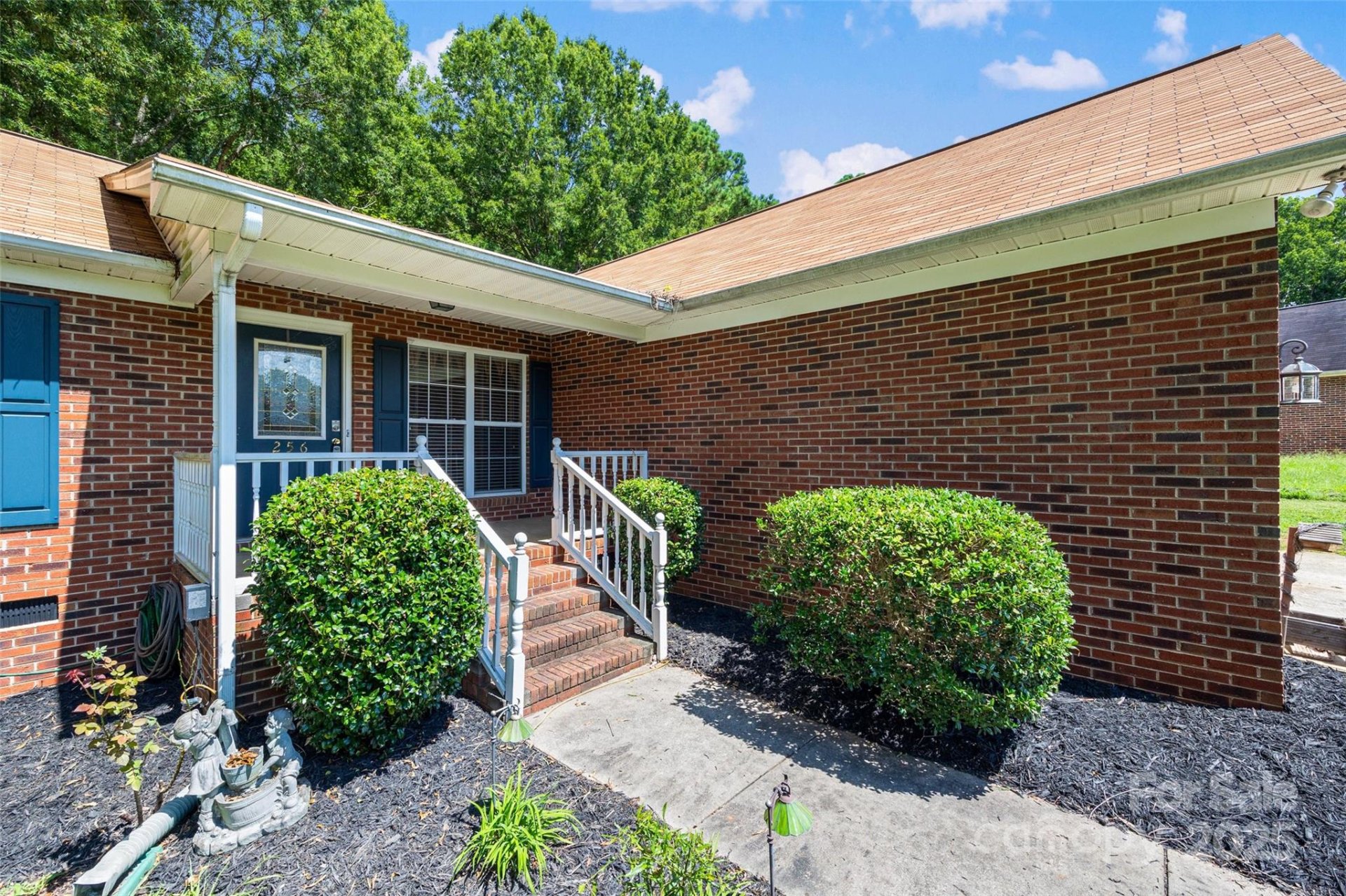 Property image 2 at 256 Victoria Circle, York, SC 29745