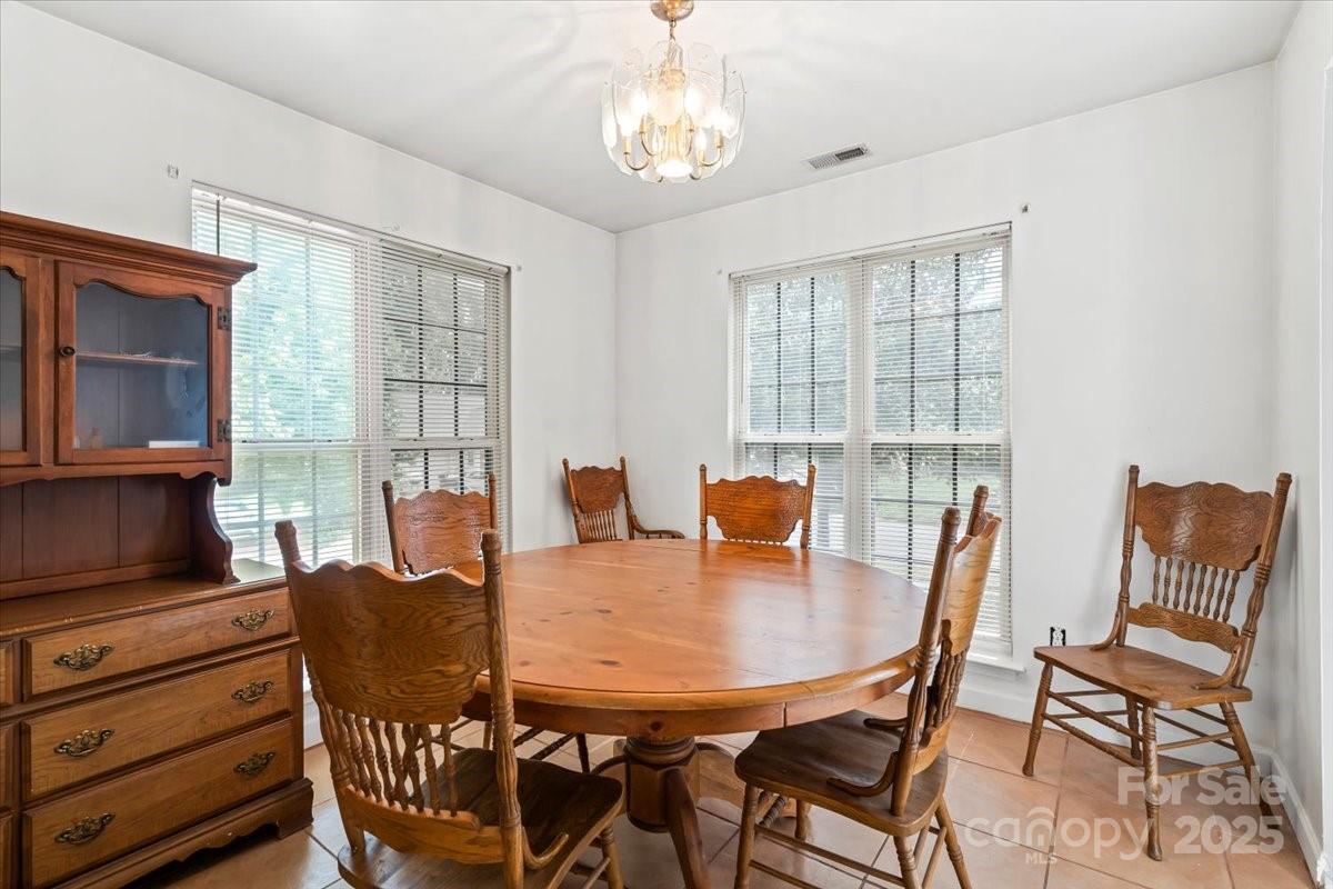 Property image 4 at 7337 Rosehall Drive, Charlotte, NC 28227