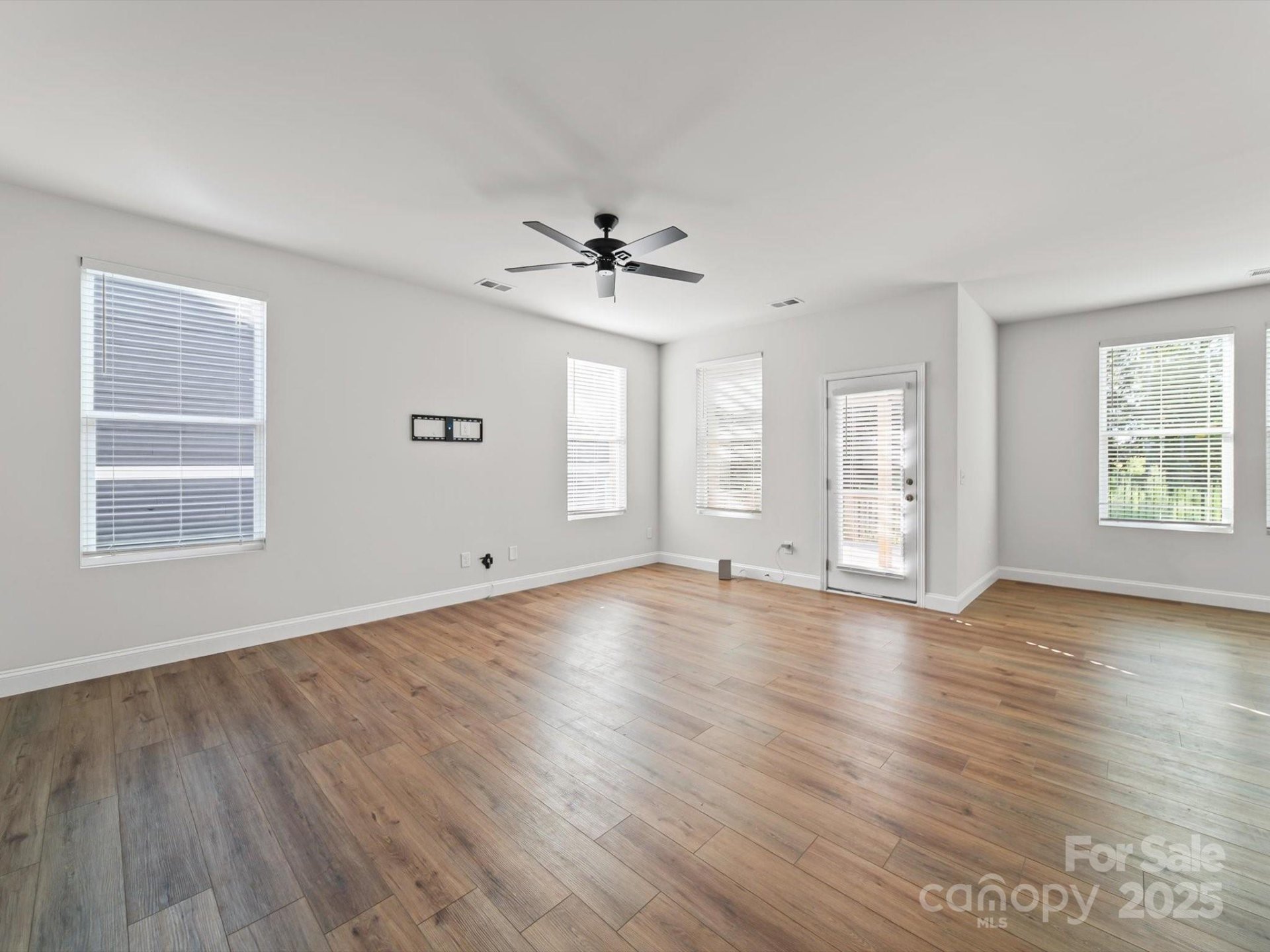 Property image 5 at 256 Hamrick Road, Cramerton, NC 28032