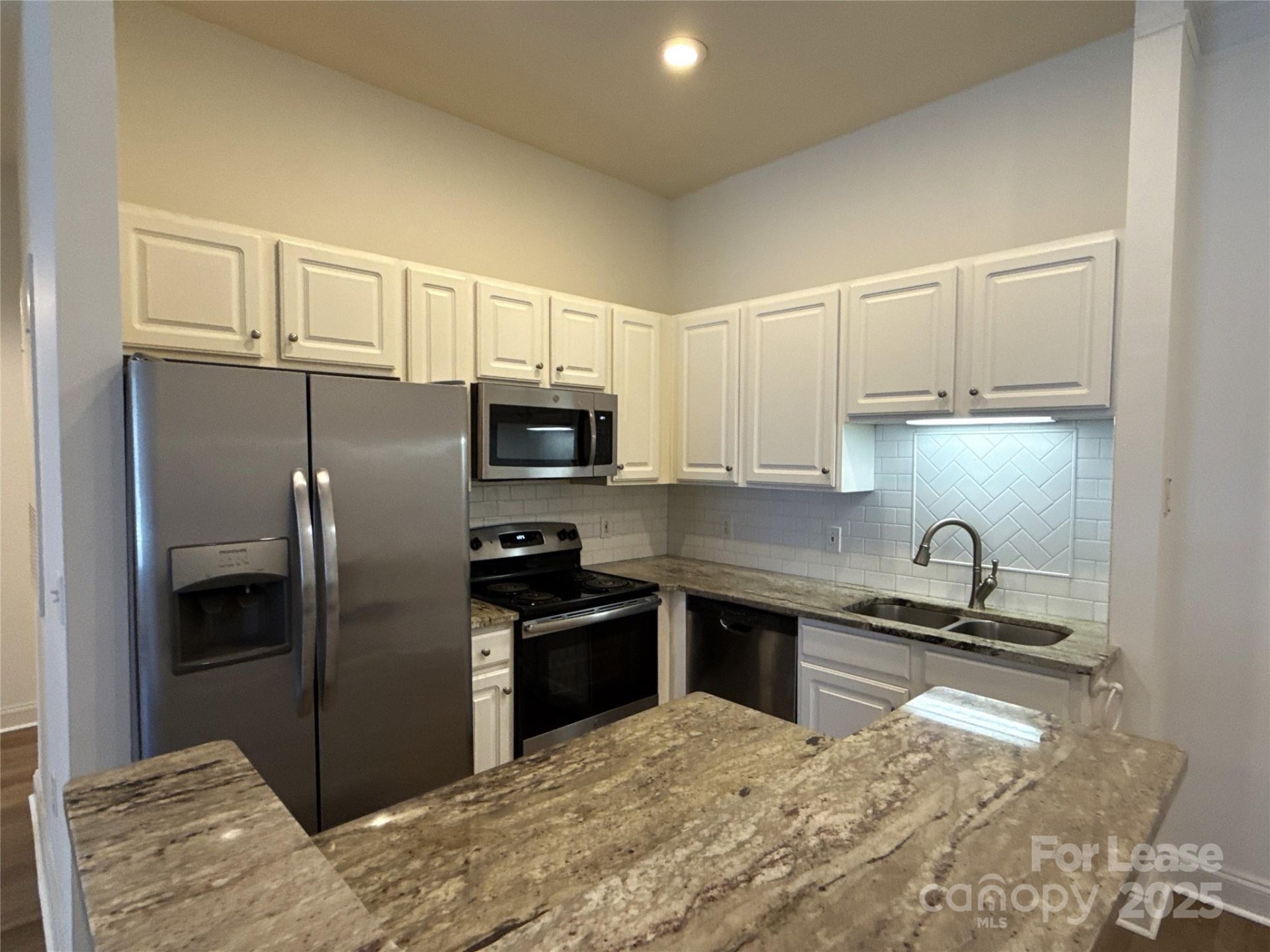 Property image 4 at 719 Garden District Drive, Charlotte, NC 28202