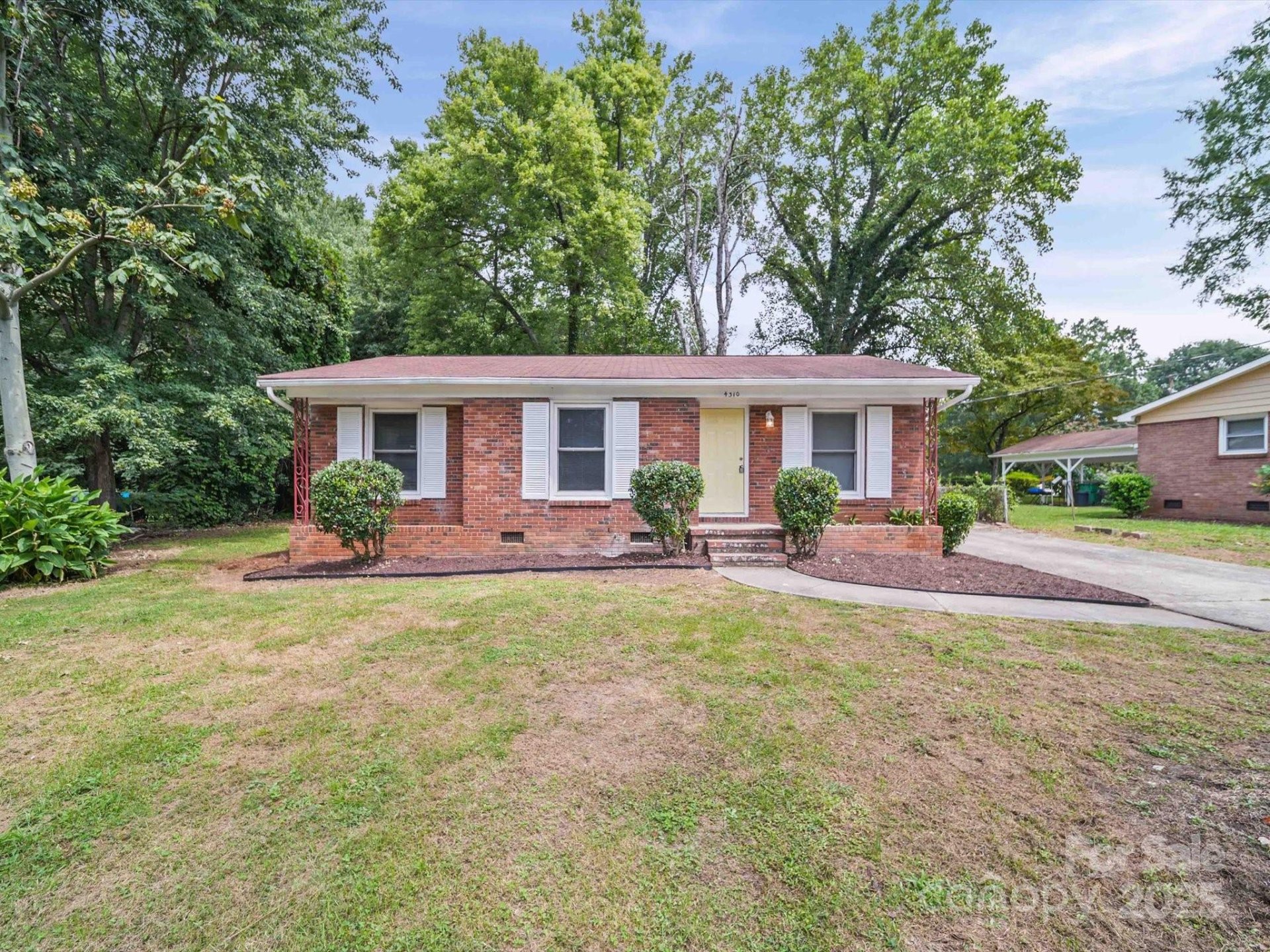 Property image 2 at 4310 Toluca Place, Charlotte, NC 28208