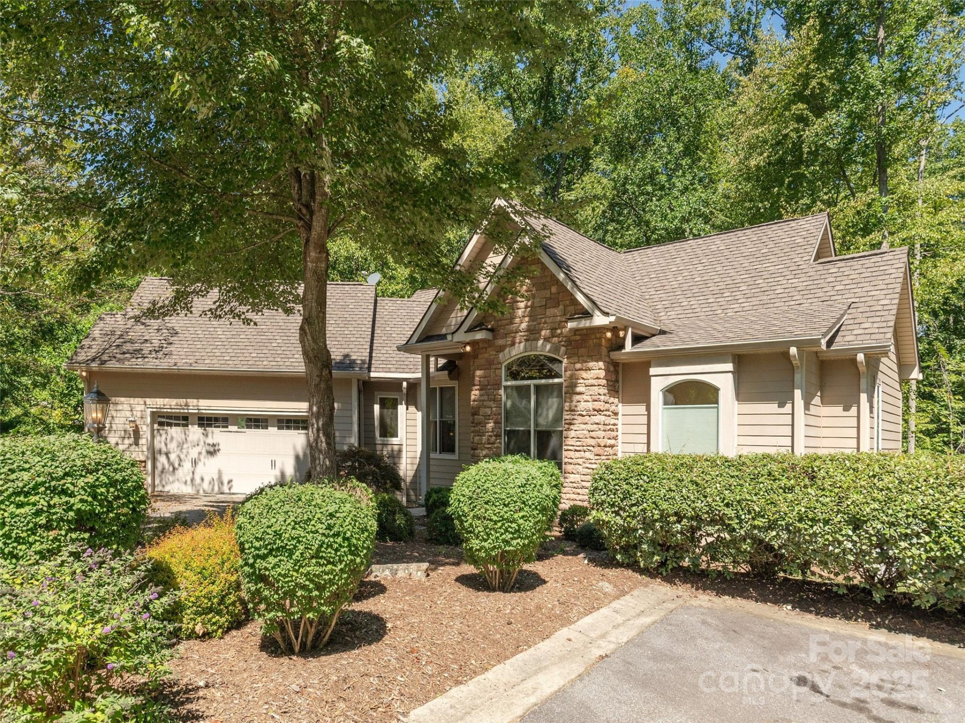Property image 2 at 17 High Park Court, Hendersonville, NC 28791