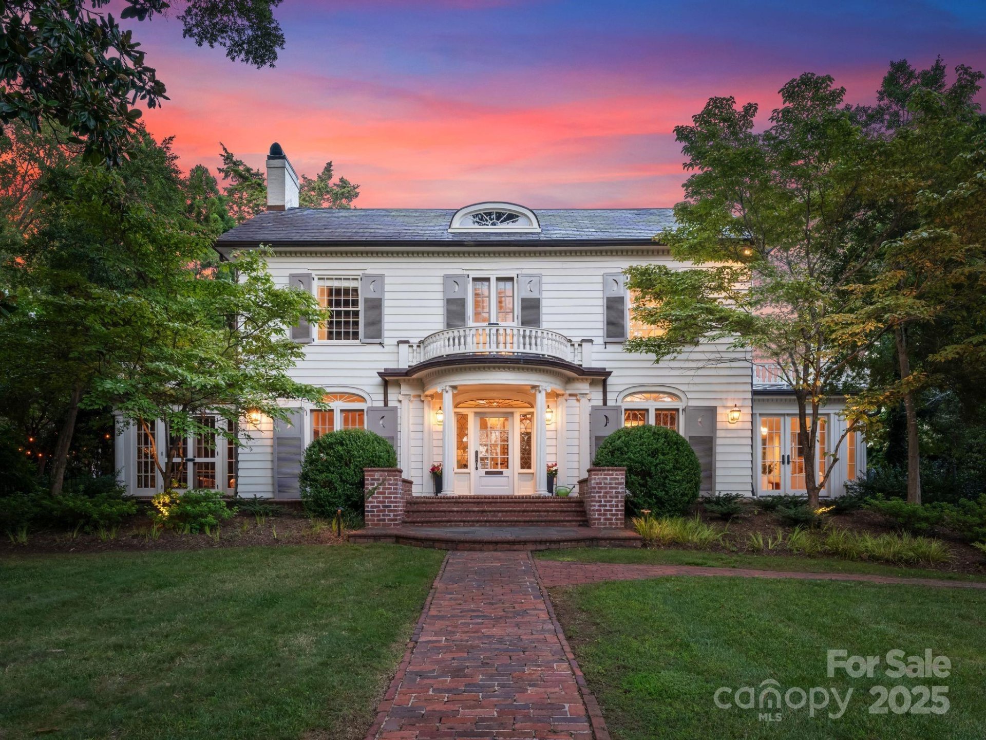 1137 Queens Road