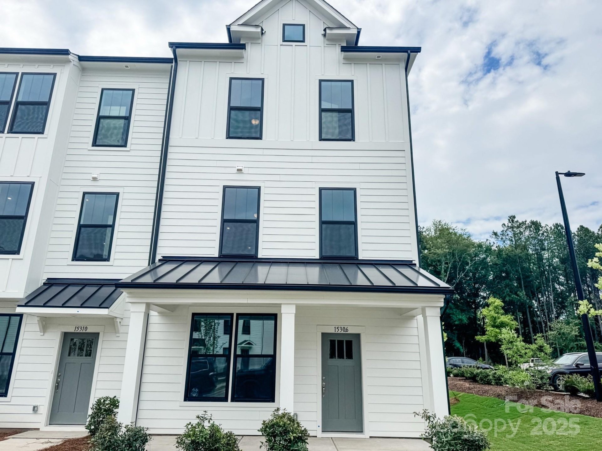 15351 Ballancroft Parkway