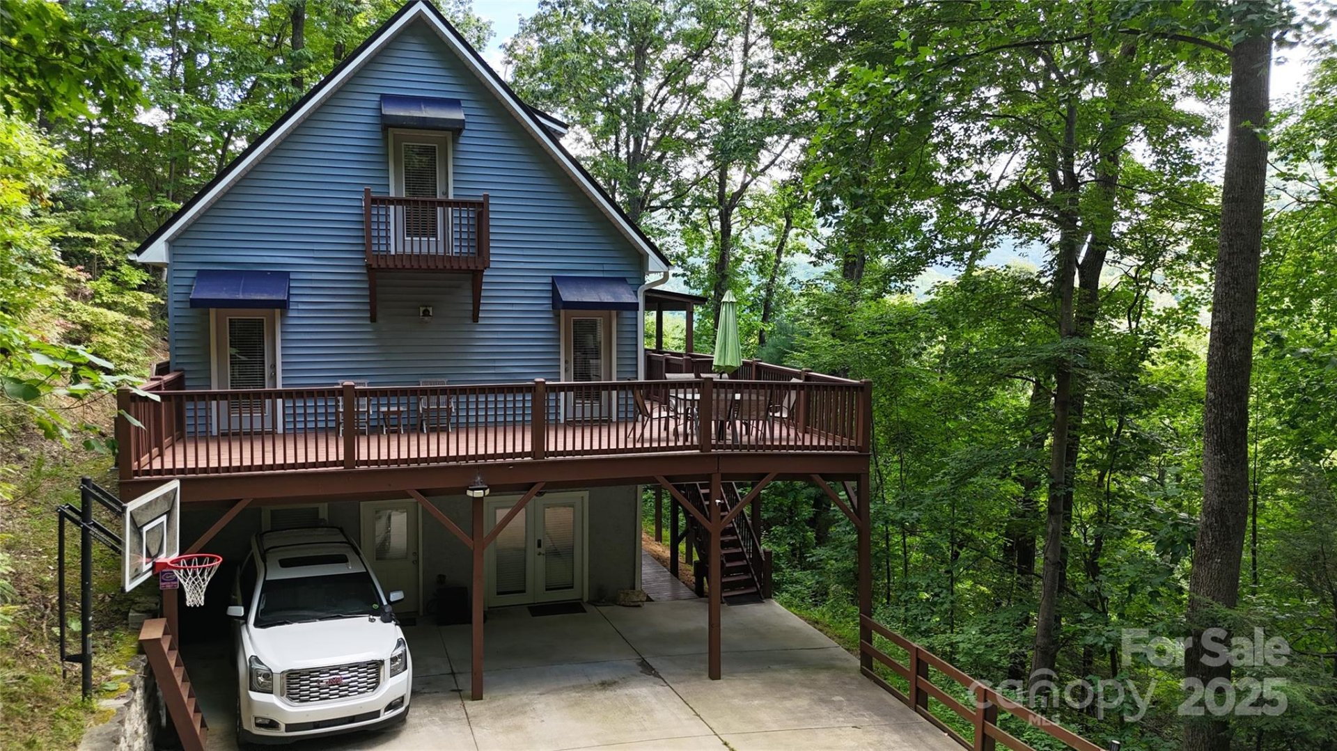 607 Rocky Top Trail
