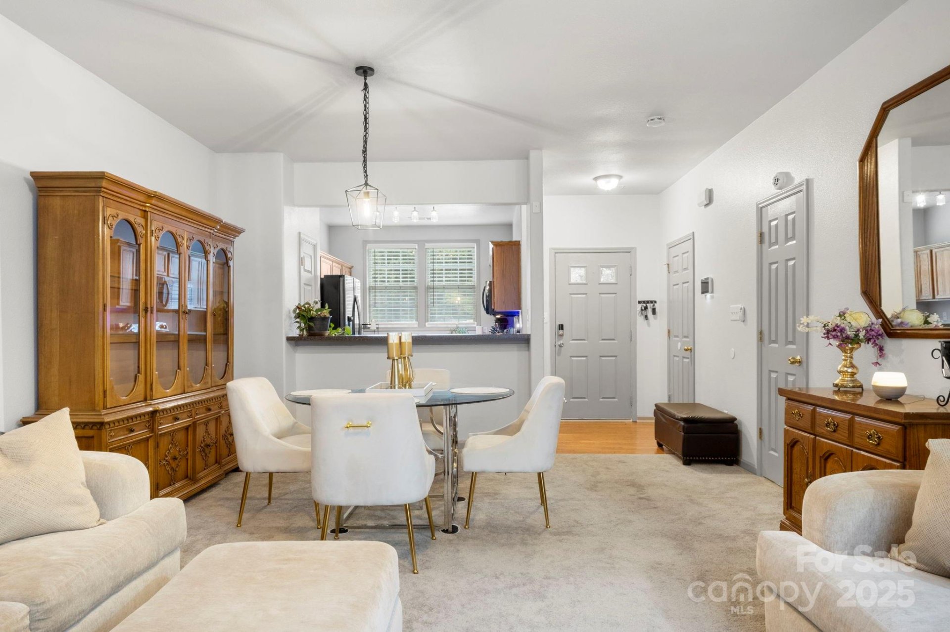 Property image 5 at 8211 Carob Tree Lane, Charlotte, NC 28215