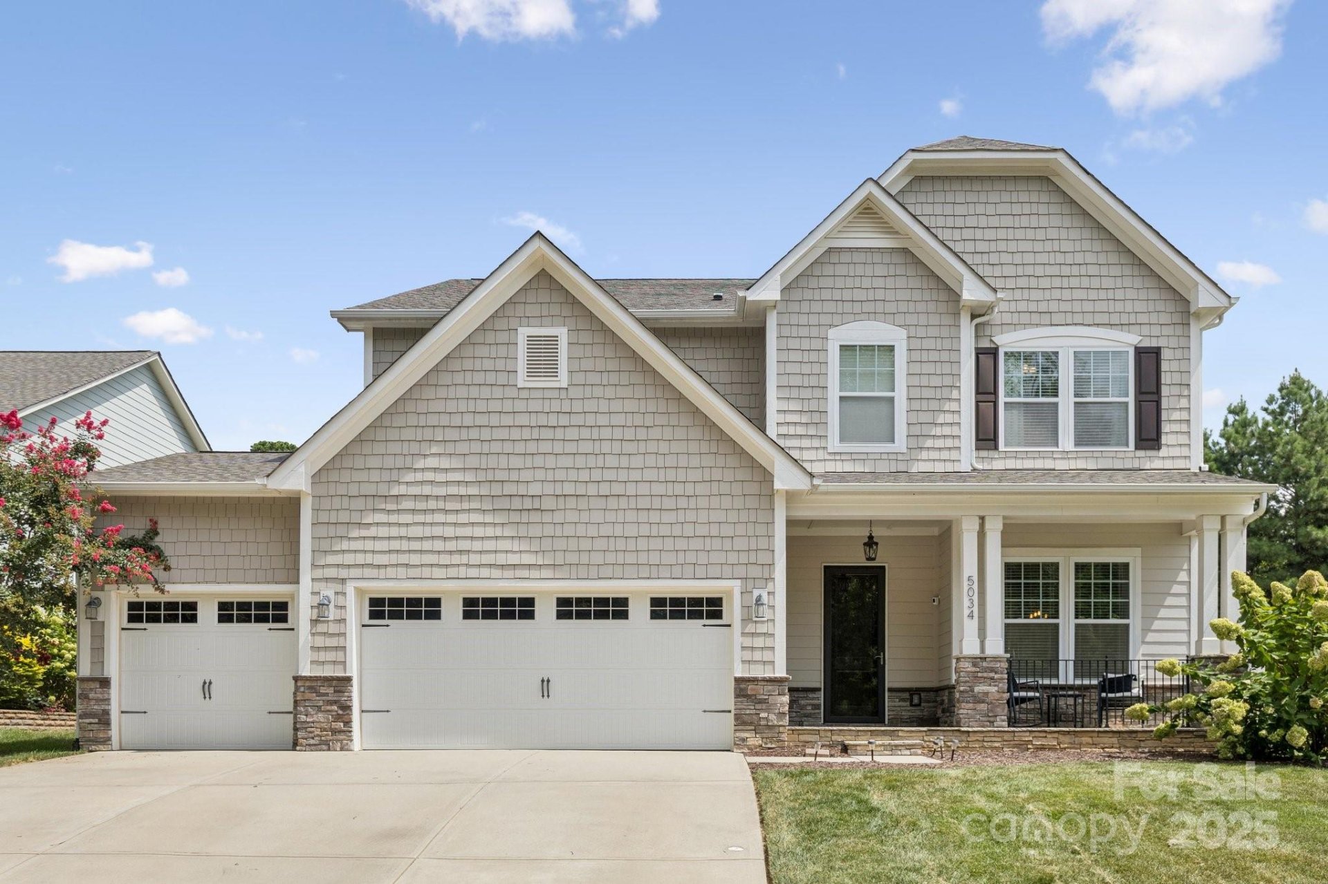 Property image 1 at 5034 Stonehill Lane, Matthews, NC 28104