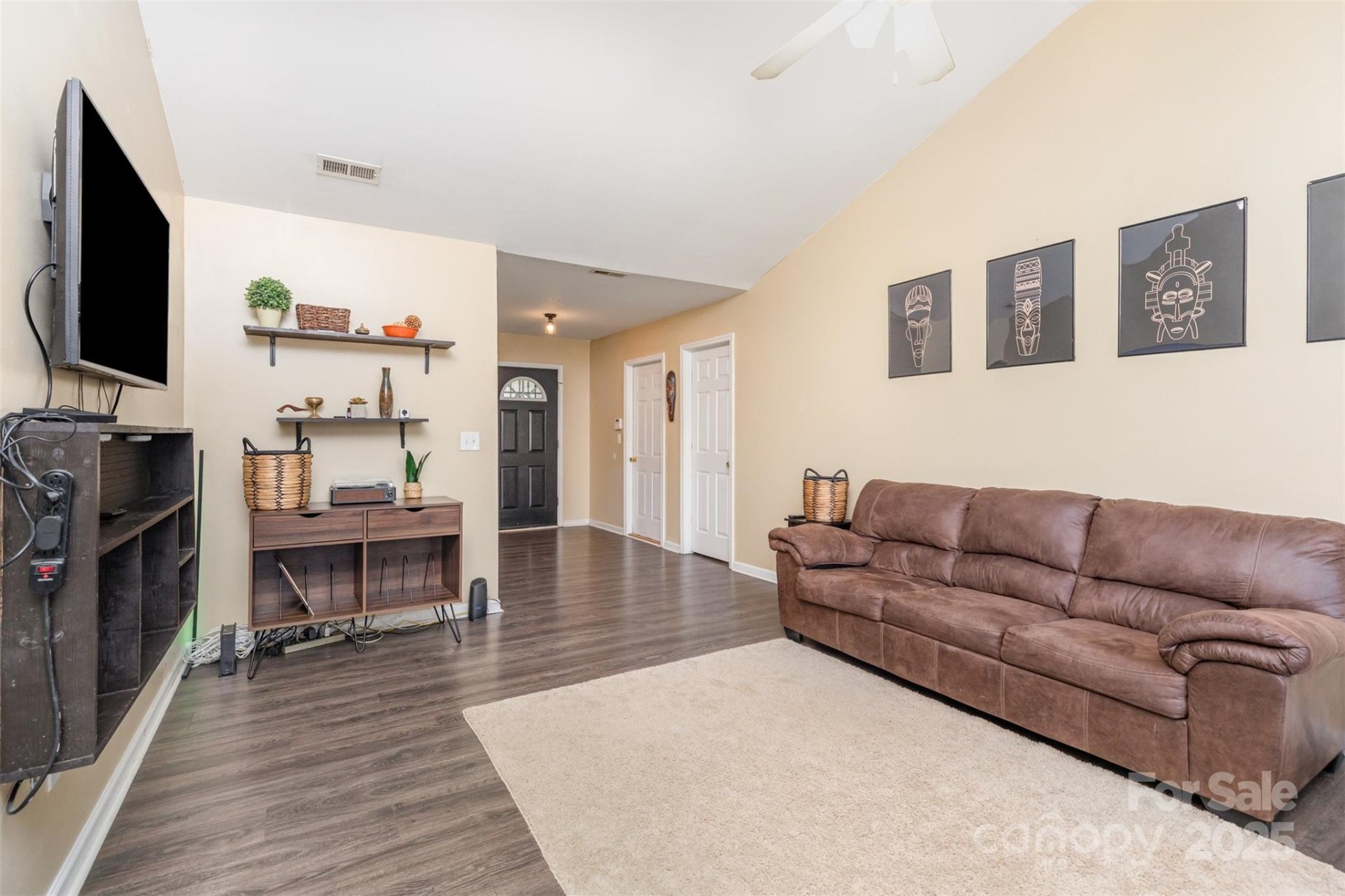 Property image 4 at 8045 Mcgarry Trail, Charlotte, NC 28214