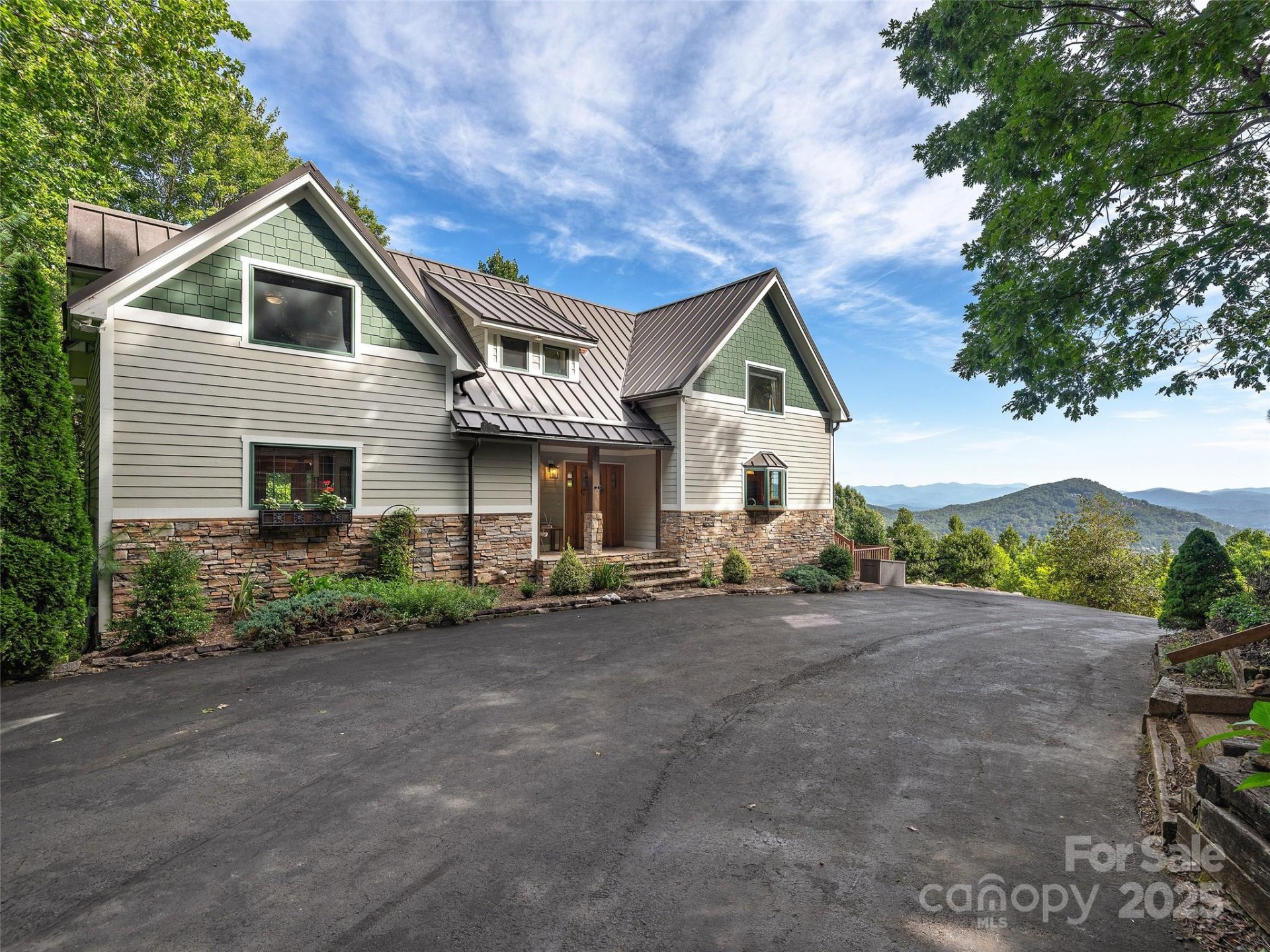 Property image 2 at 1315 Double Knob Drive, Arden, NC 28704