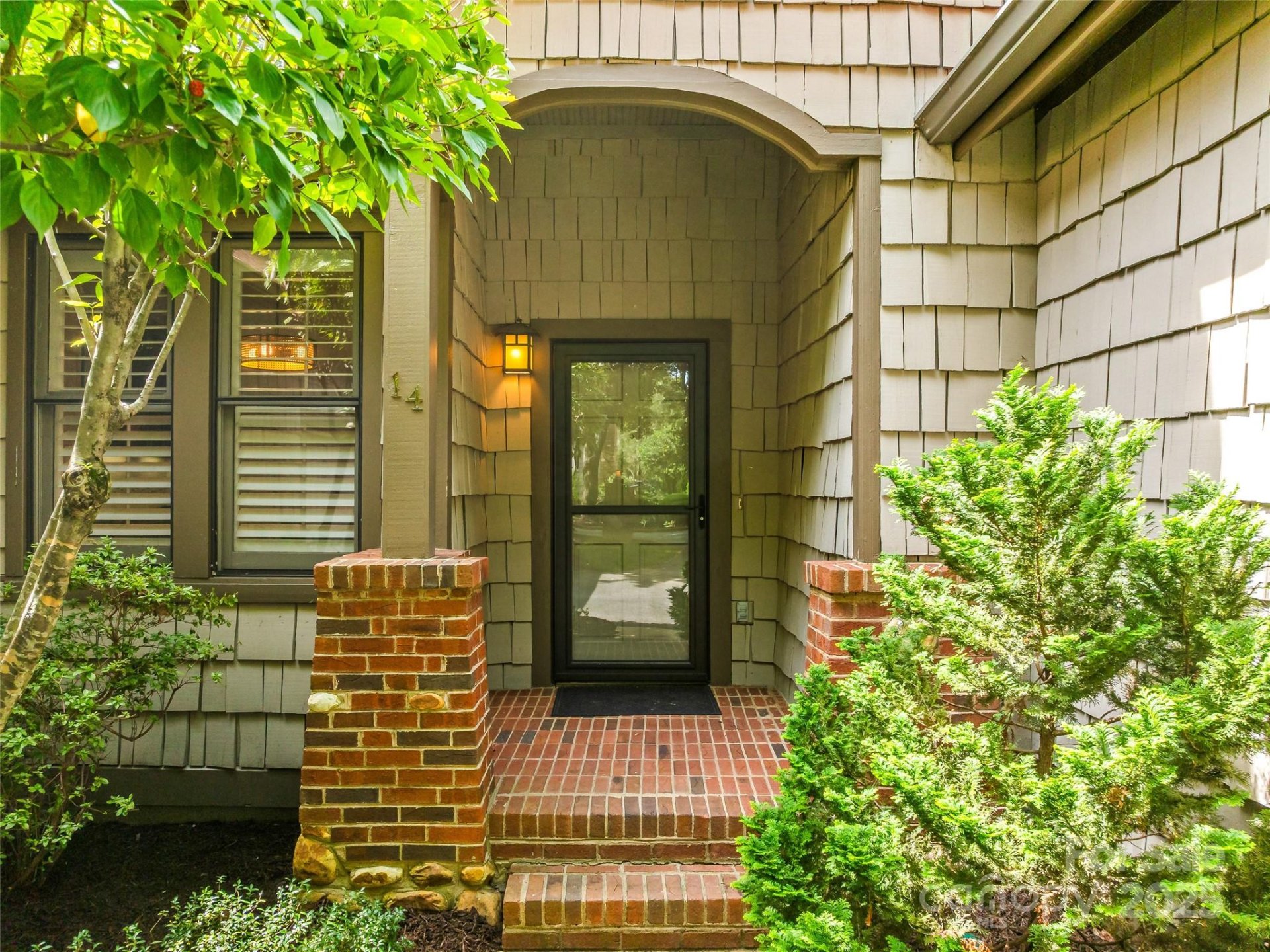 Property image 4 at 14 Lacoste Drive, Hendersonville, NC 28739