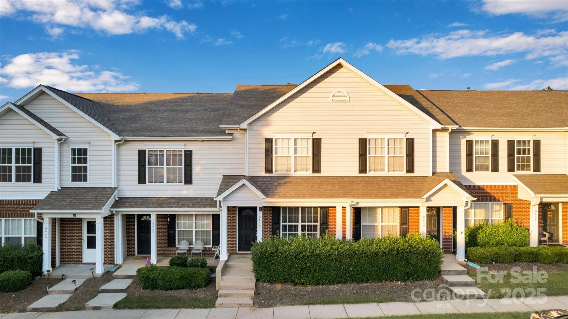 Property image 2 at 10456 Stokeshill Court, Pineville, NC 28134