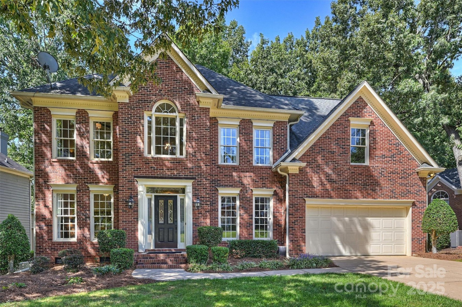 Property image 1 at 11728 Sir Francis Drake Drive, Charlotte, NC 28277