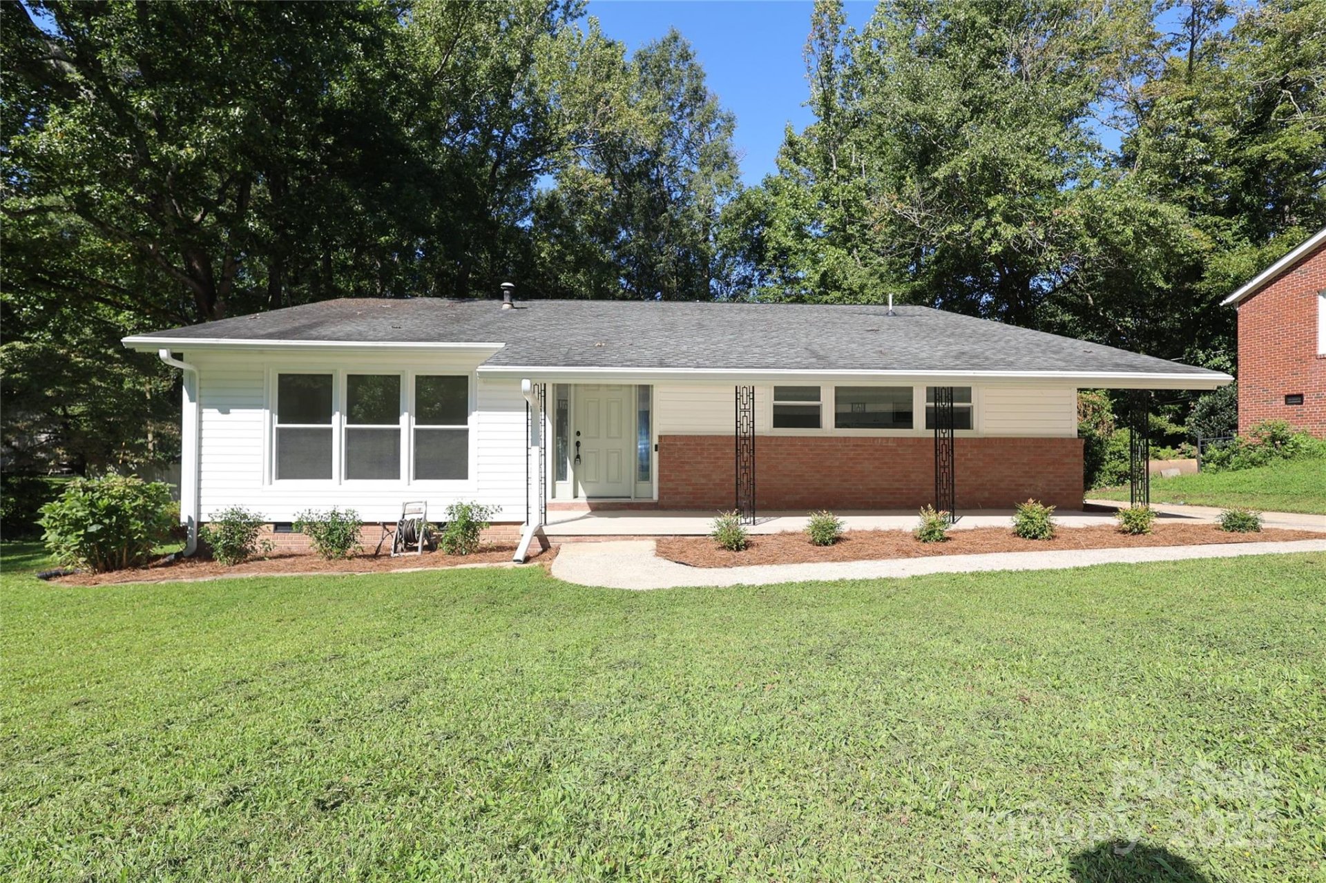 Property at 1521 Anthony Drive, Gastonia, NC 28052