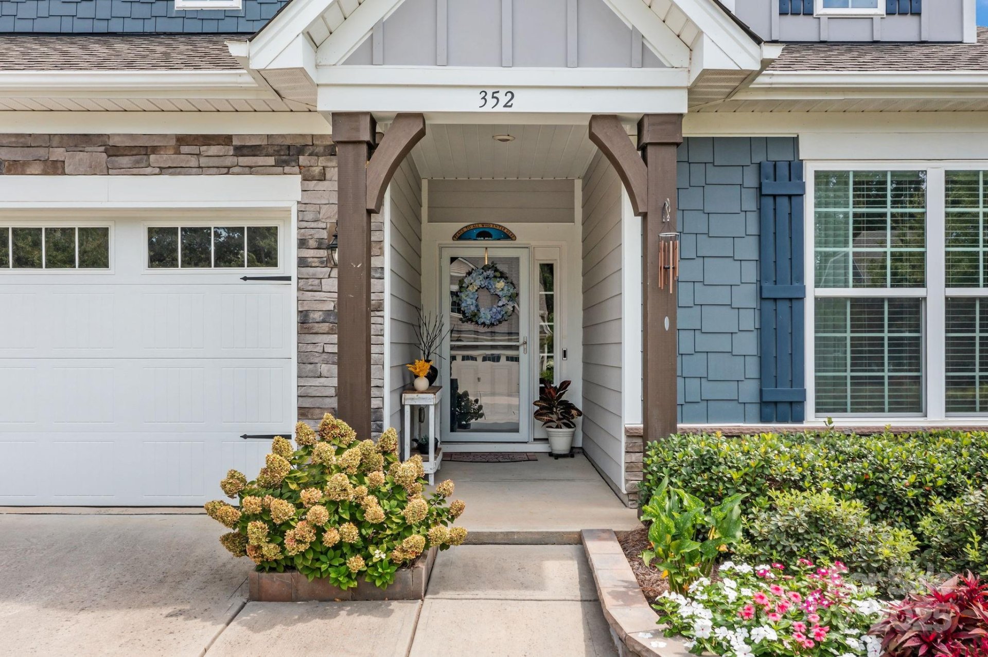 Property image 2 at 352 Picasso Trail, Mount Holly, NC 28120