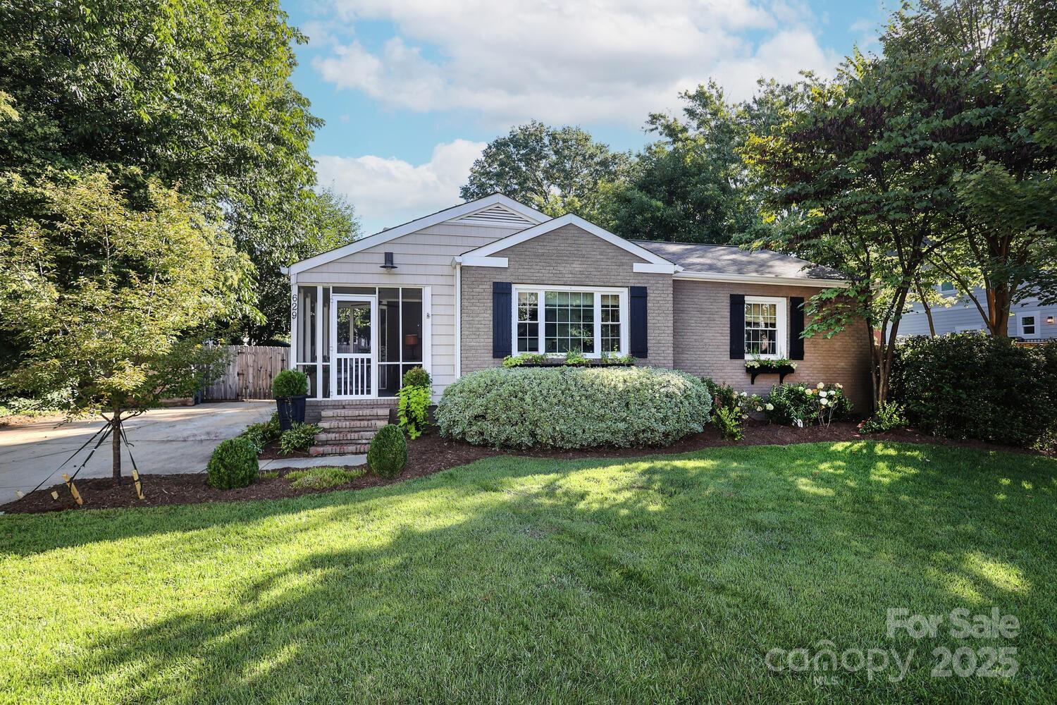 Property image 2 at 629 Greystone Road, Charlotte, NC 28209