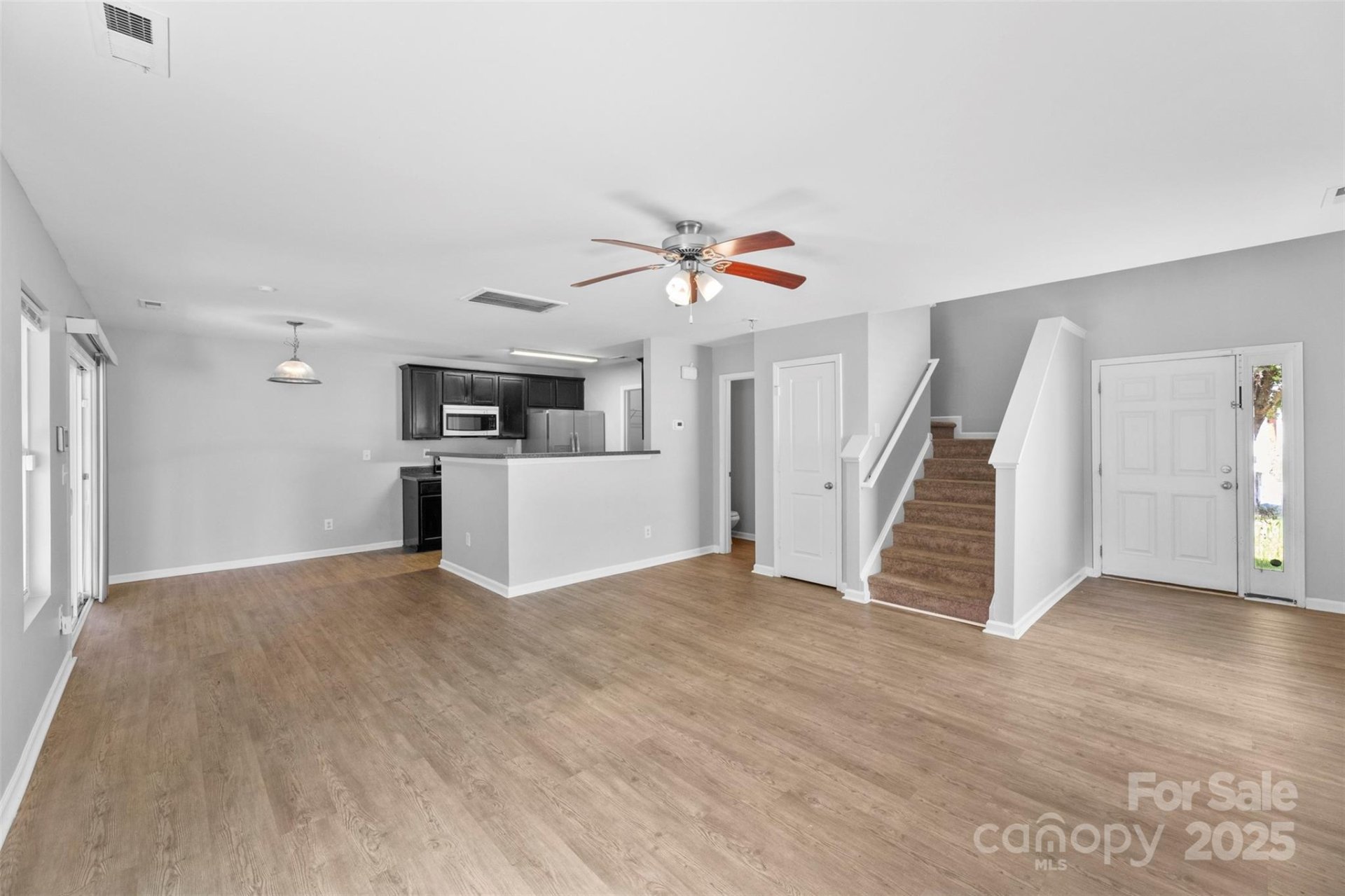 Property image 4 at 2415 Cairns Mill Court, Charlotte, NC 28269