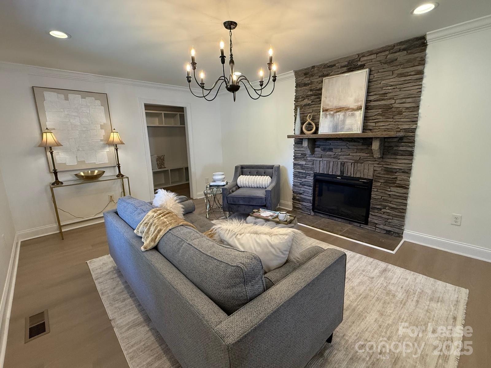 Property image 3 at 3332 Draper Avenue, Charlotte, NC 28205