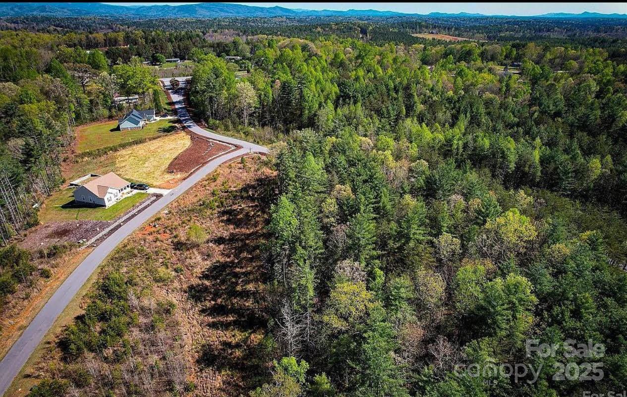 Property image 4 at 2018 Starlight Lane, Morganton, NC 28655