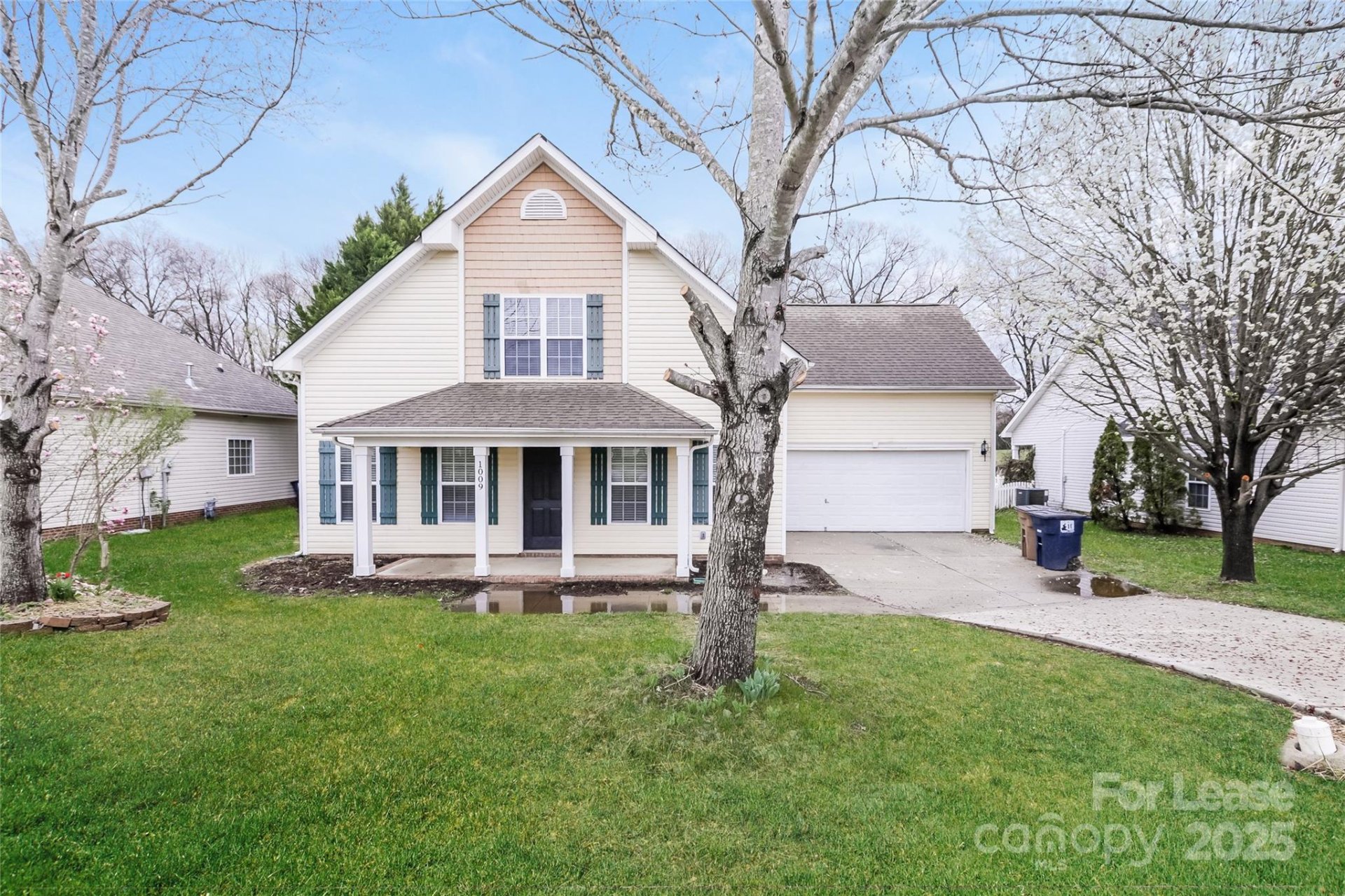 1009 Oakstone Drive