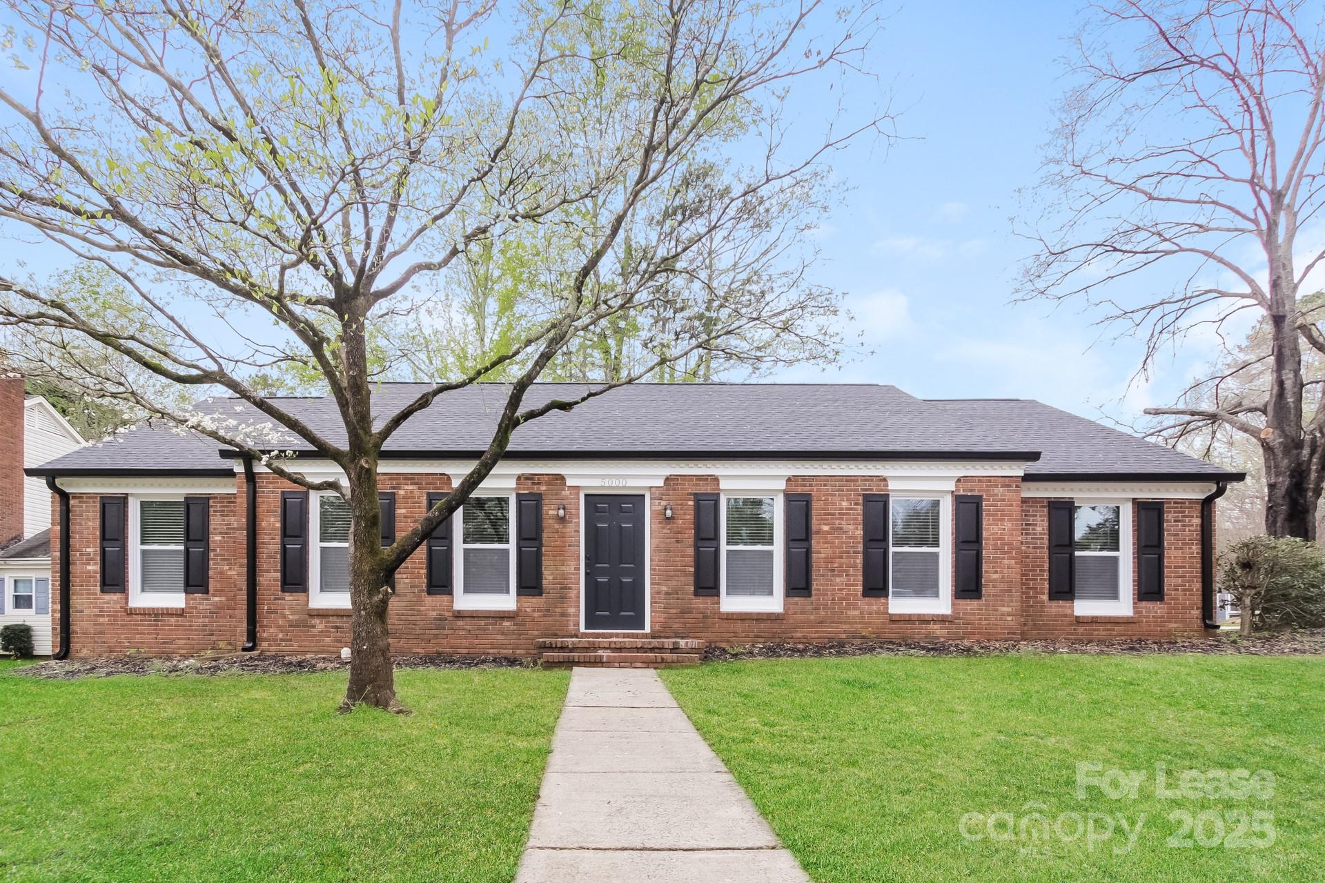 Property image 2 at 5000 Tritton Place, Charlotte, NC 28227