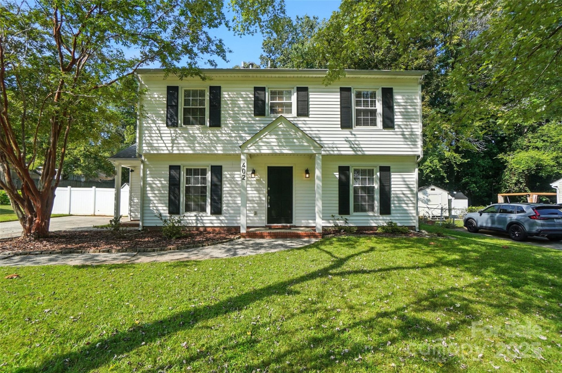 Property image 2 at 402 Bass Lane, Charlotte, NC 28270