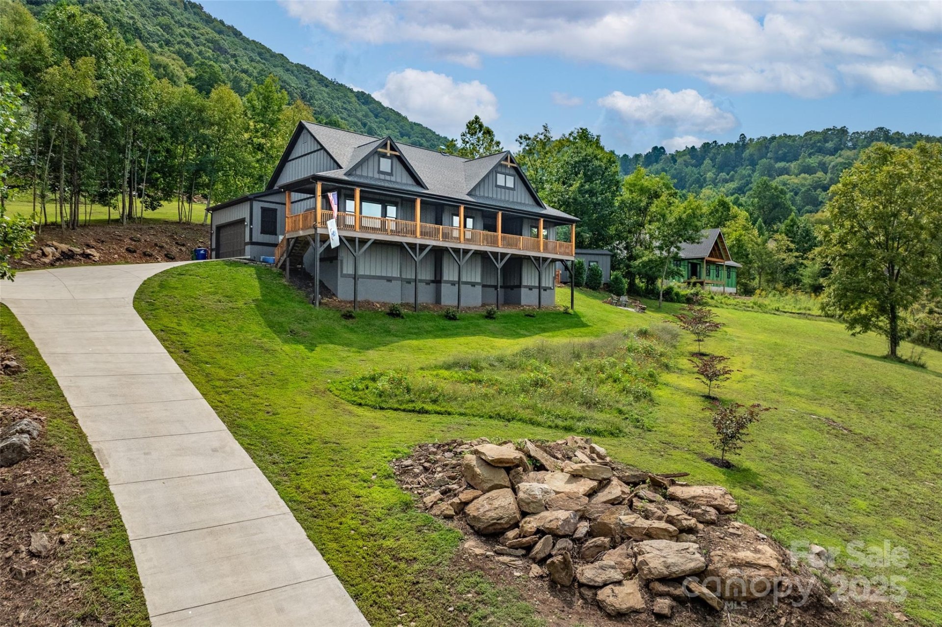 Property at 11 Farm Cove Lane, Leicester, NC 28748