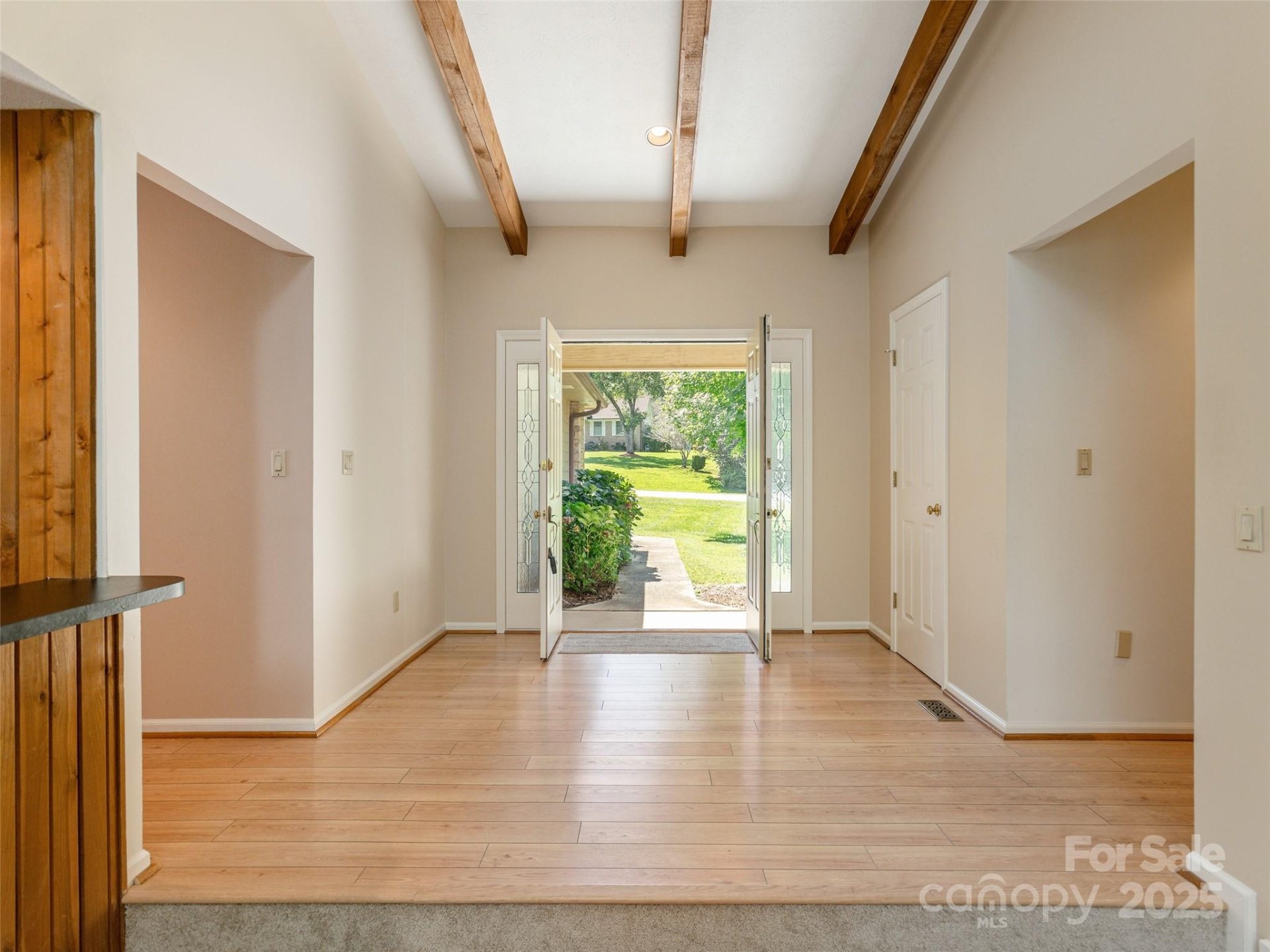 Property image 3 at 504 Crooked Creek Road, Hendersonville, NC 28739