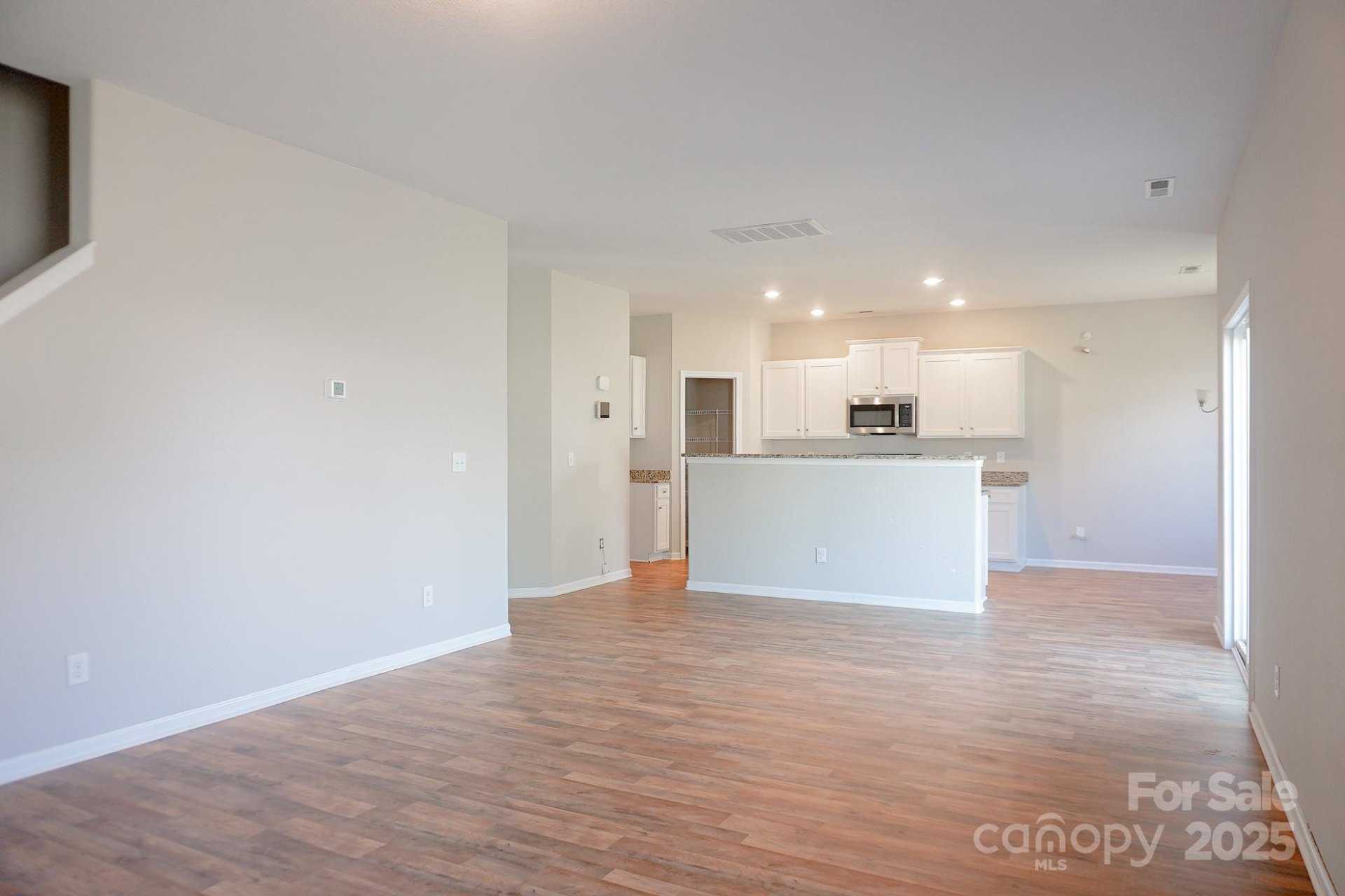 Property image 3 at 7507 Malden Park Drive, Charlotte, NC 28215