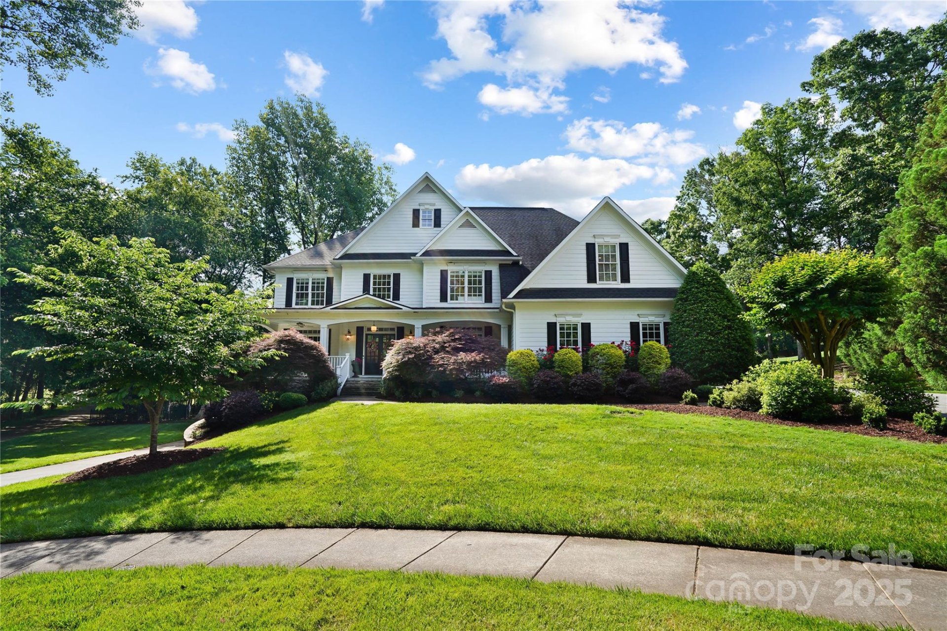 Property image 2 at 19946 River Falls Drive, Davidson, NC 28036