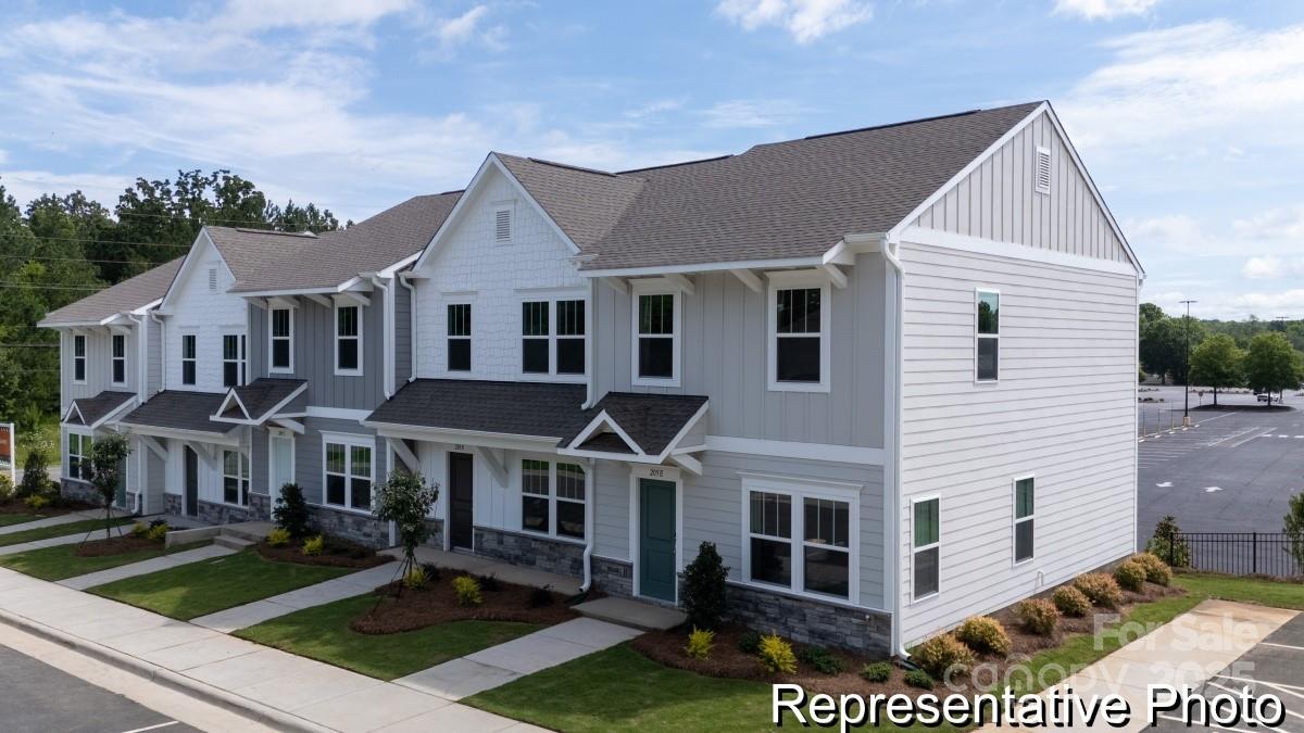 Property image 2 at 205 Cliffwood Street, Concord, NC 28027