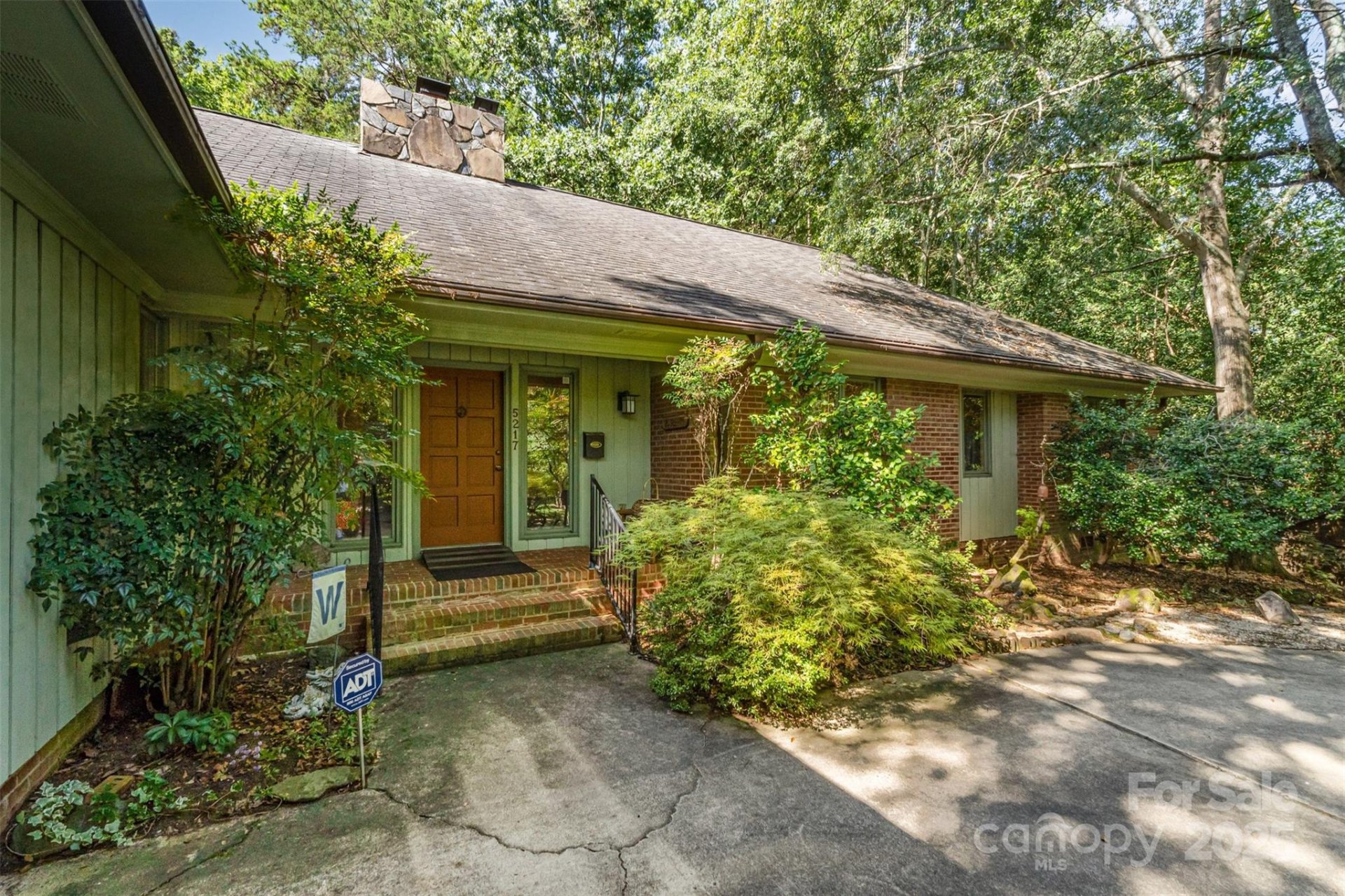Property image 2 at 5217 Hillingdon Road, Charlotte, NC 28226