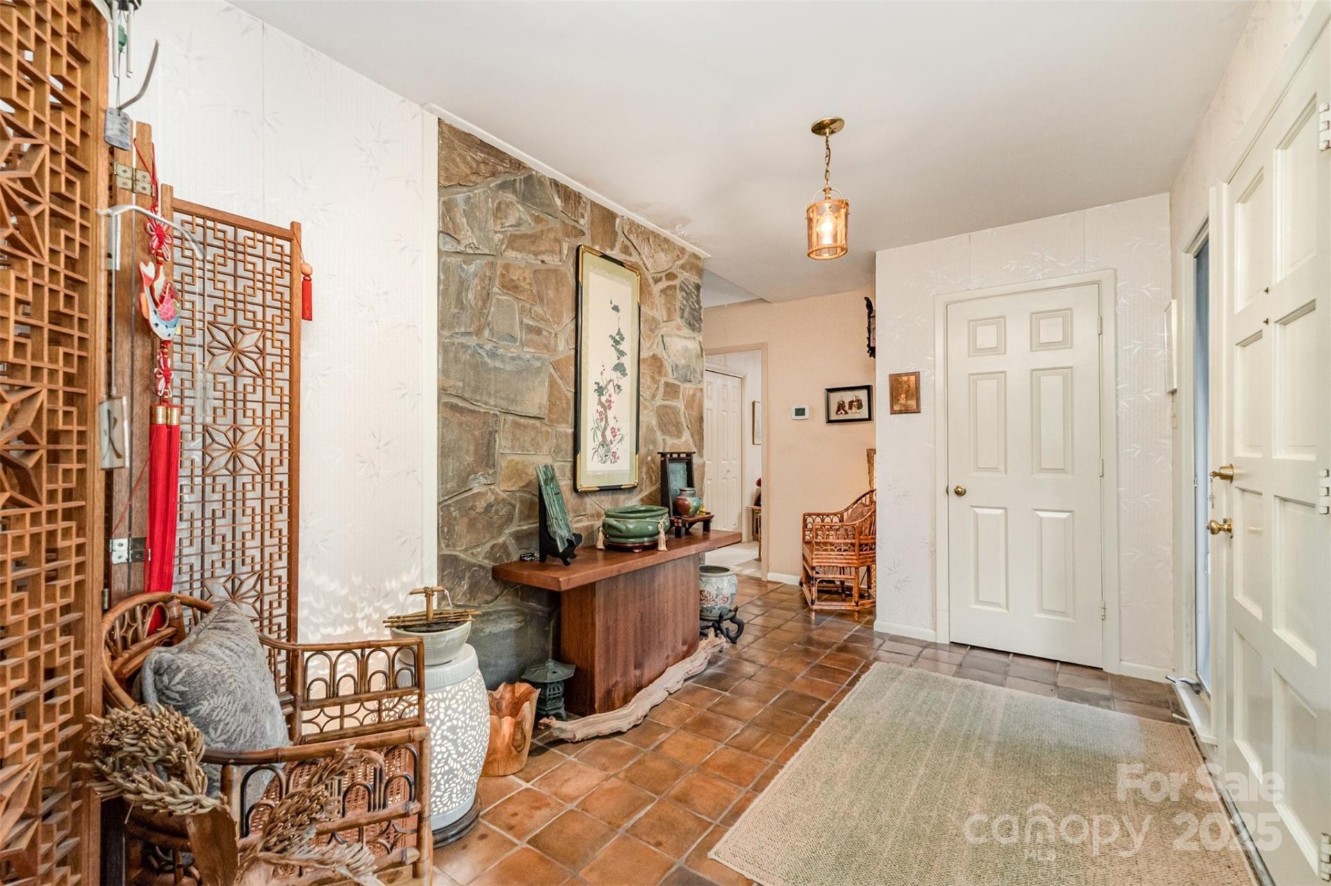 Property image 3 at 5217 Hillingdon Road, Charlotte, NC 28226