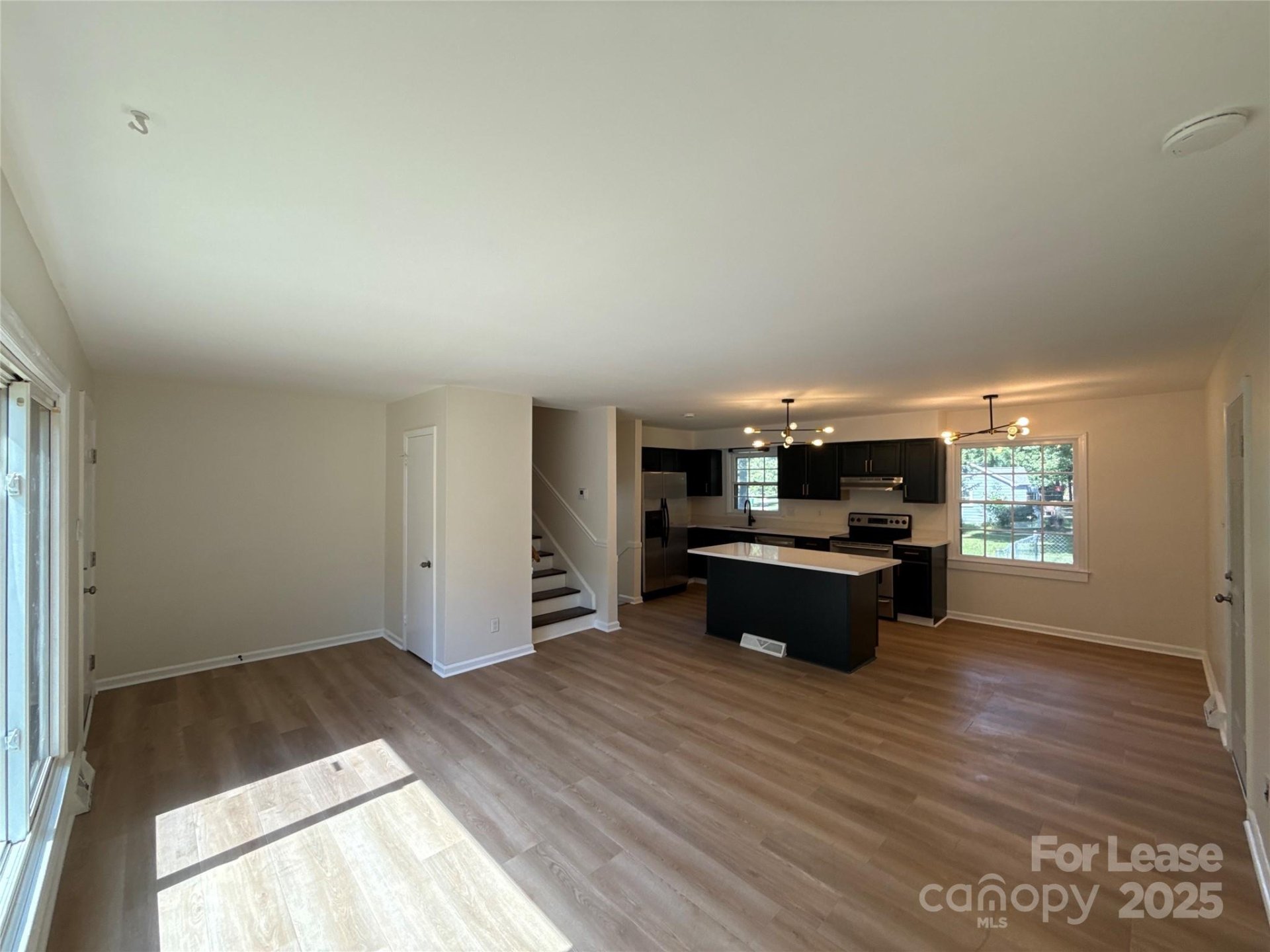 Property image 3 at 6201 Bonnybrook Lane, Charlotte, NC 28212
