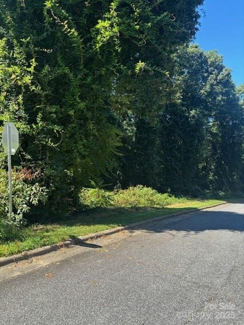 Property image 4 at 821 831 16th Avenue Lane, Hickory, NC 28601