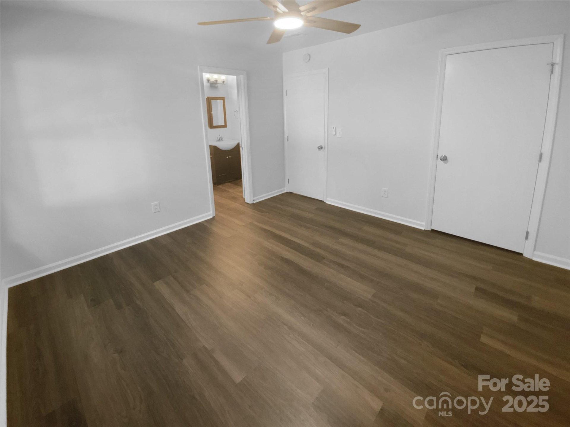 Property image 5 at 5312 Great Wagon Road, Charlotte, NC 28215