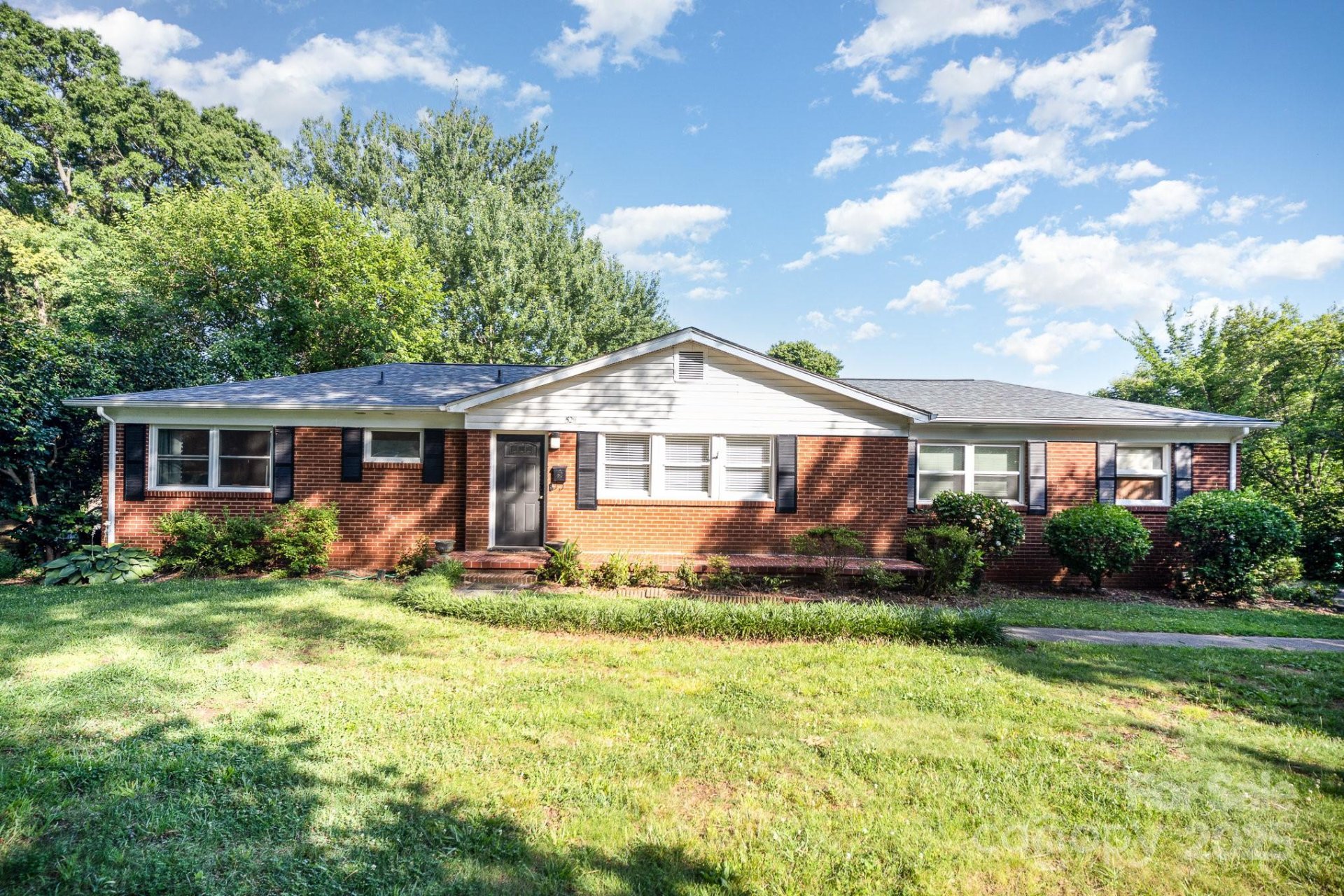 Property image 1 at 5211 Manning Road, Charlotte, NC 28269