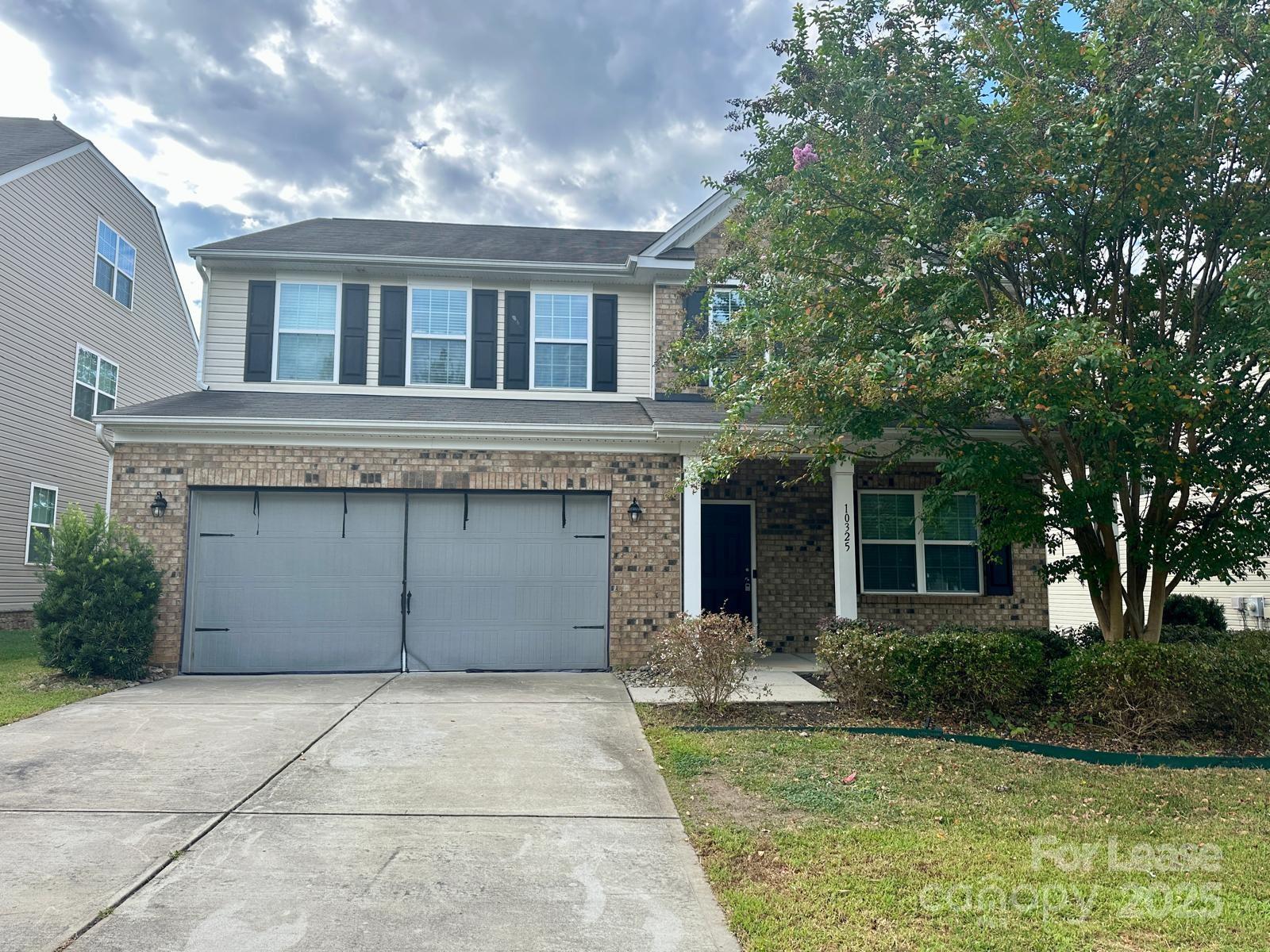 Property image 1 at 10325 Solar Way, Charlotte, NC 28278