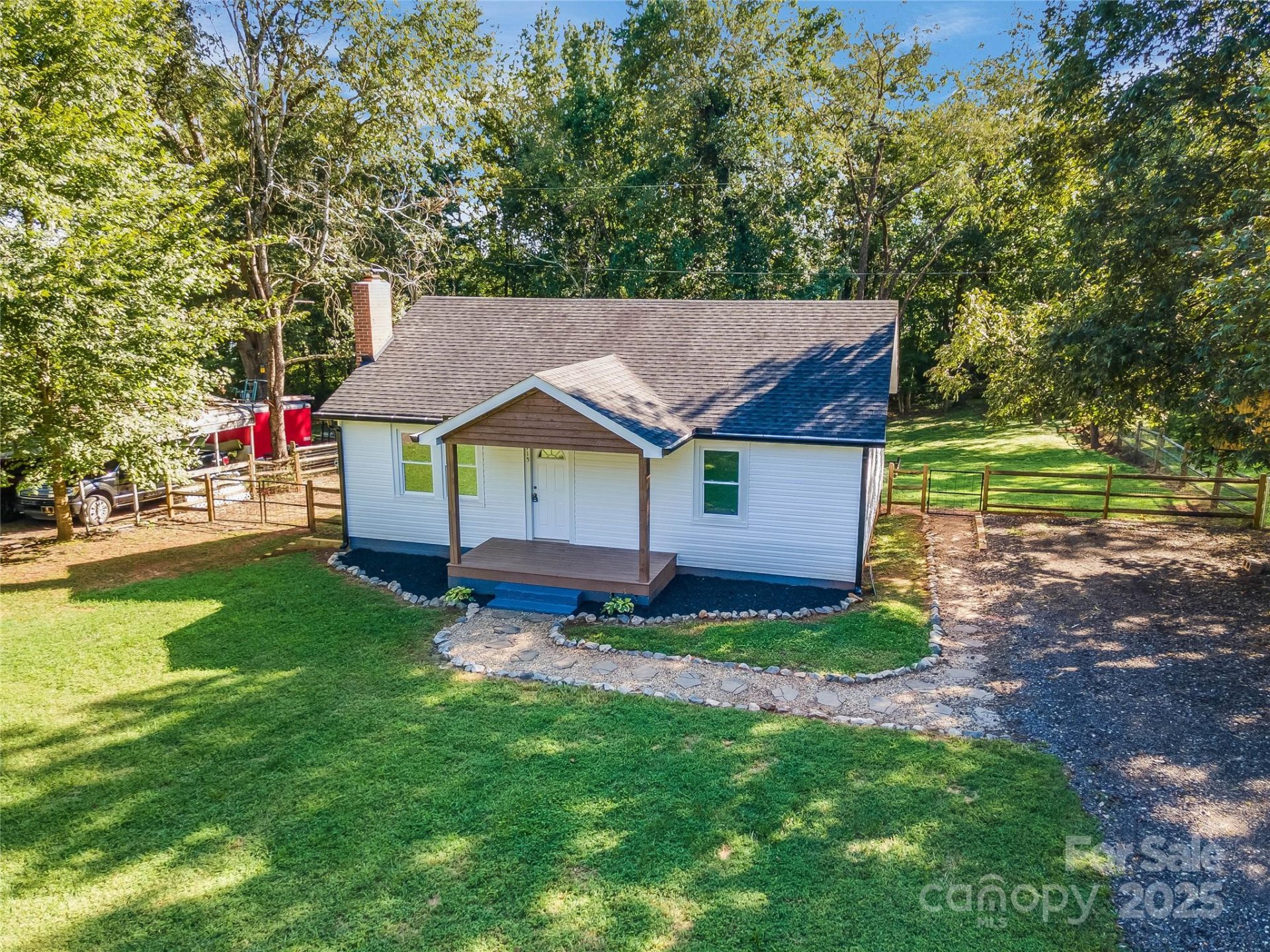 Property image 1 at 115 Church Street, High Shoals, NC 28077