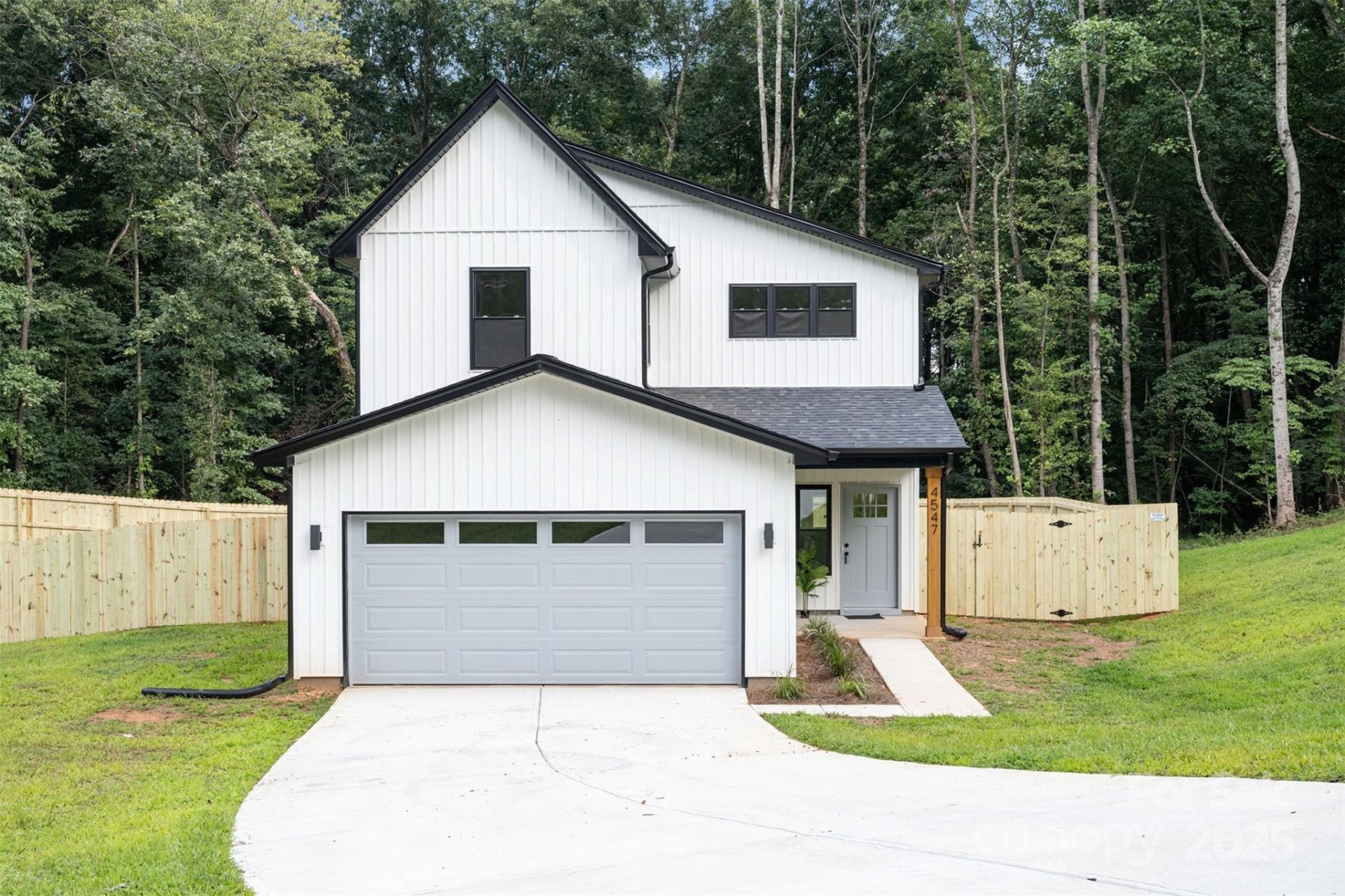 Property at 4547 Kings Court, Hickory, NC 28602