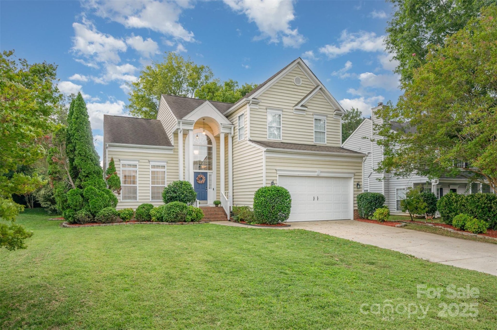 Property image 1 at 13723 Queenswater Lane, Charlotte, NC 28273