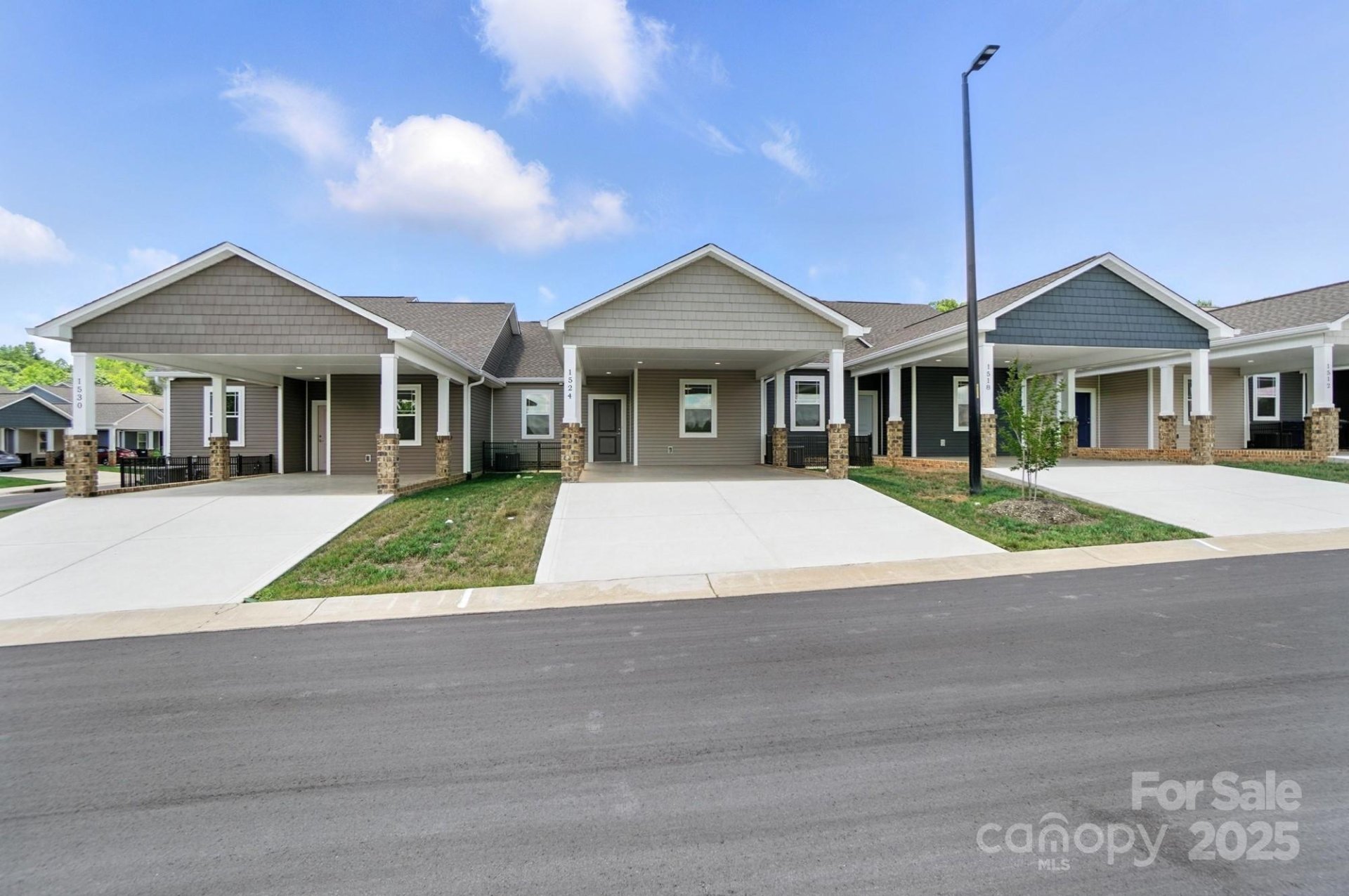 Property at 1524 29th Street, Hickory, NC 28602