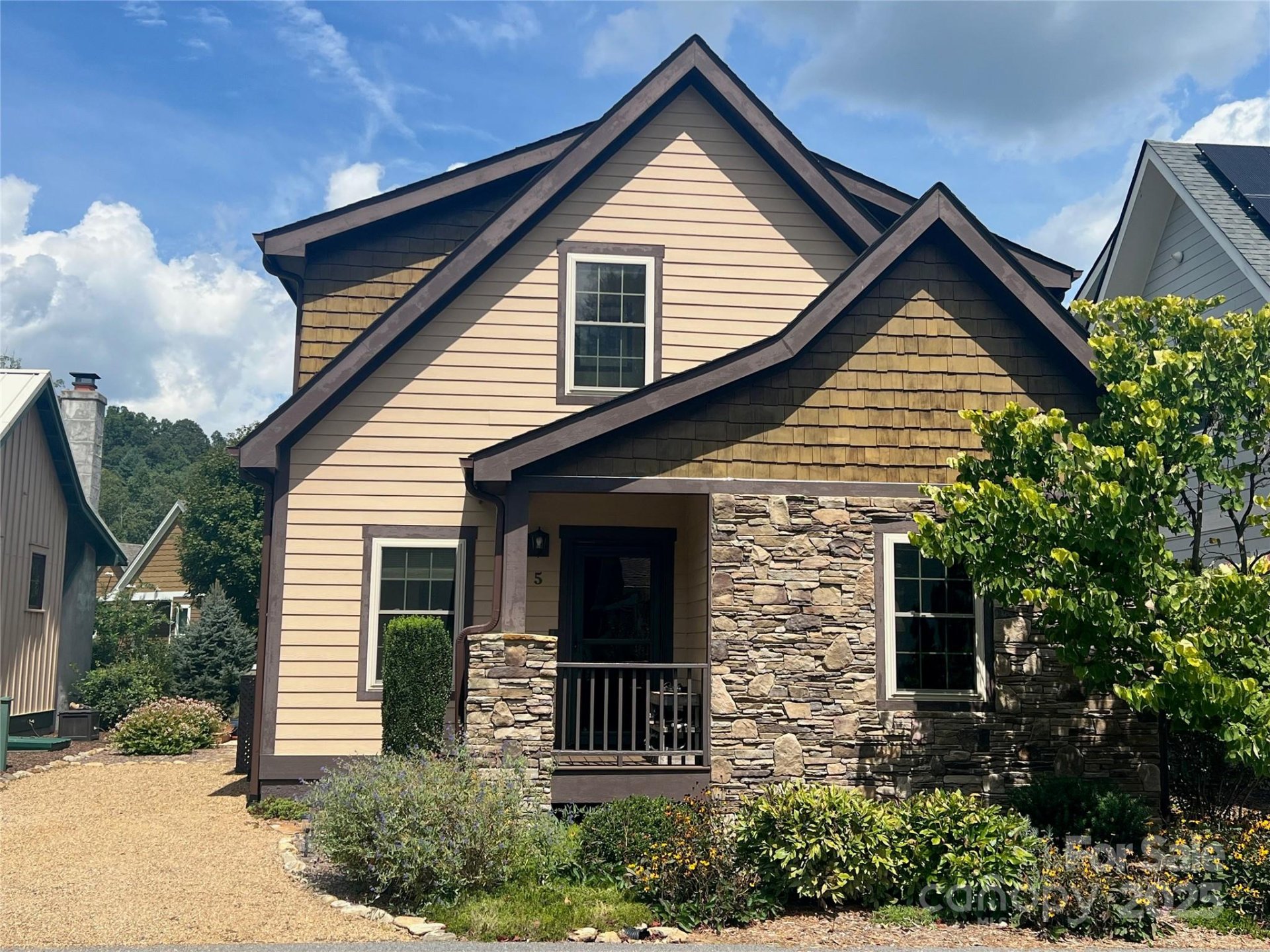 Property at 5 Verde Drive, Asheville, NC 28806