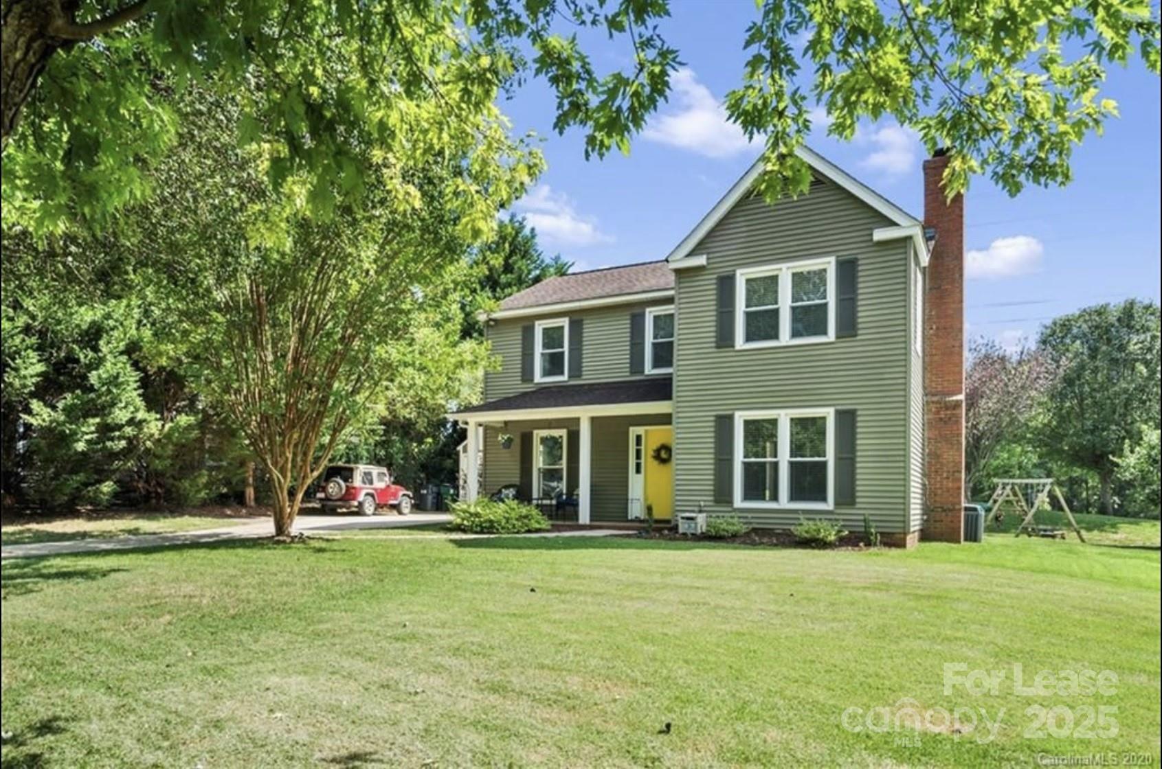 Property image 1 at 11610 Charnwood Court, Charlotte, NC 28277