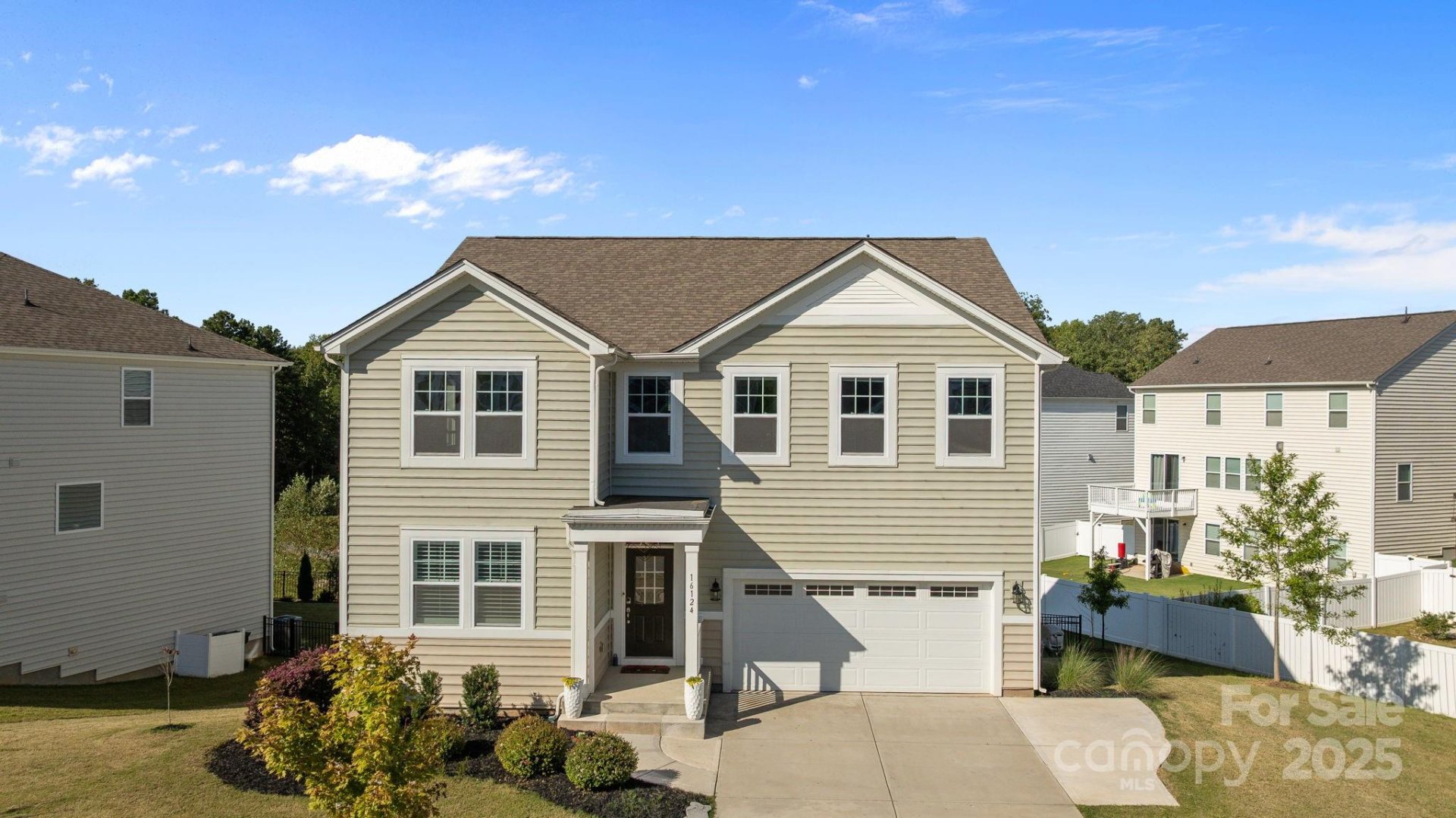 Property at 16124 Fieldstone Trace, Charlotte, NC 28278