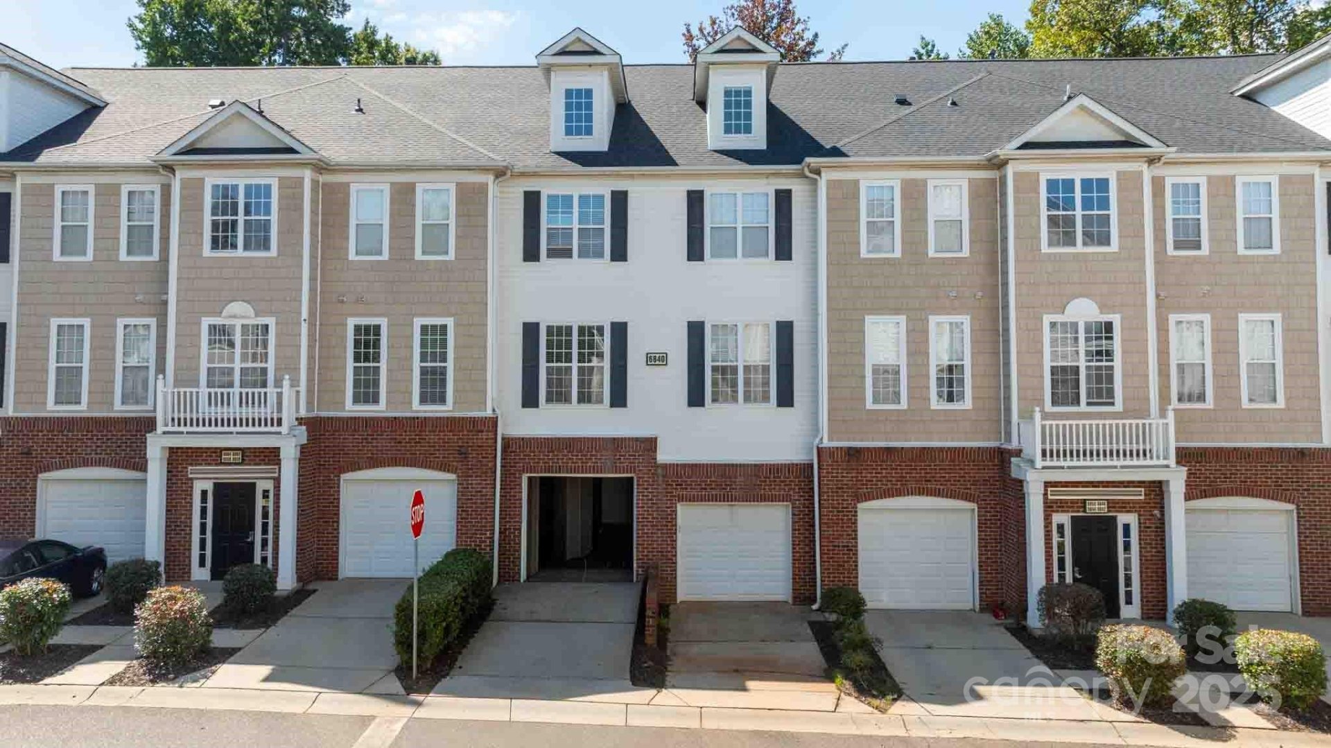 Property image 1 at 6844 Park Place Drive, Charlotte, NC 28262