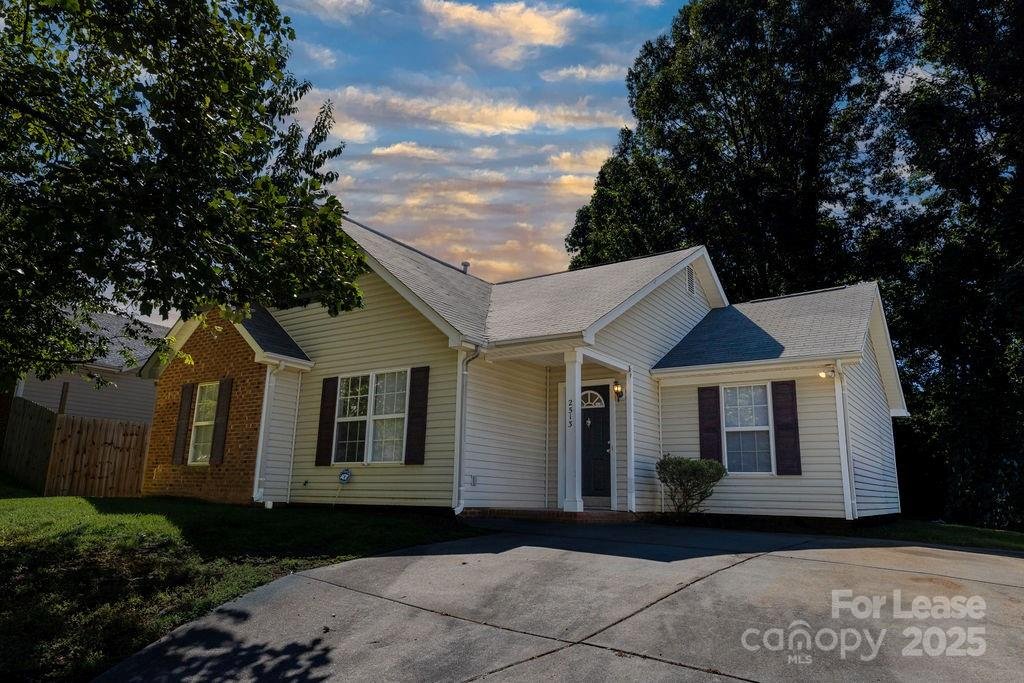 Property at 2513 Hemby Woods Drive, Charlotte, NC 28262